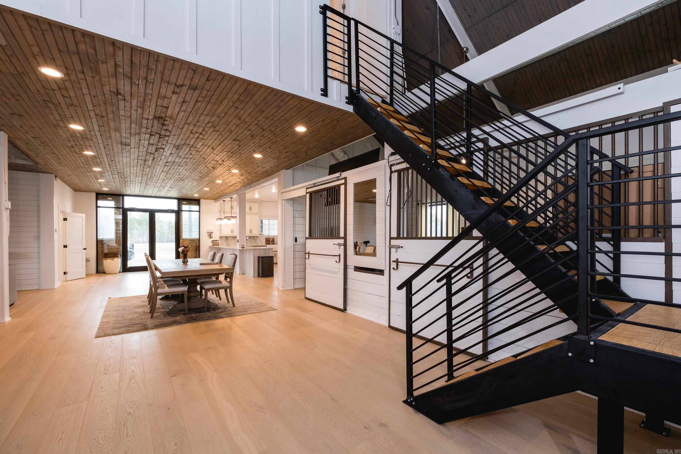 19901 Highway 300 Roland, AR 72135