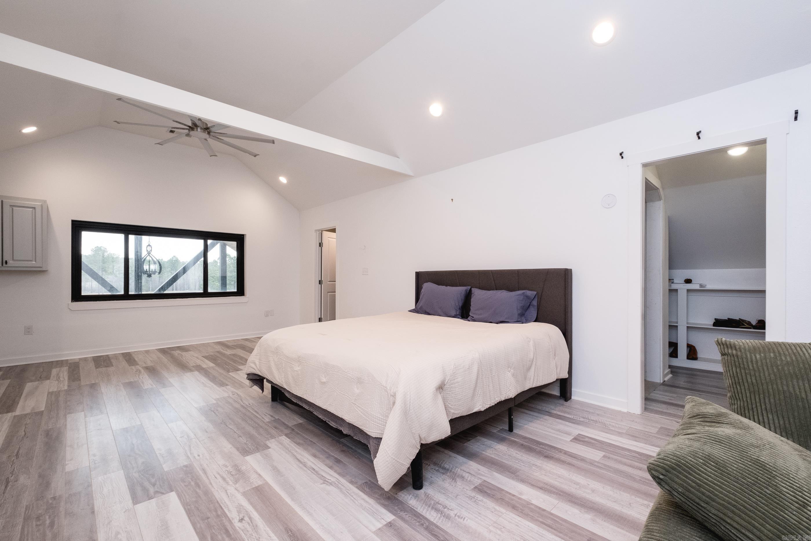 19901 Highway 300 Roland, AR 72135