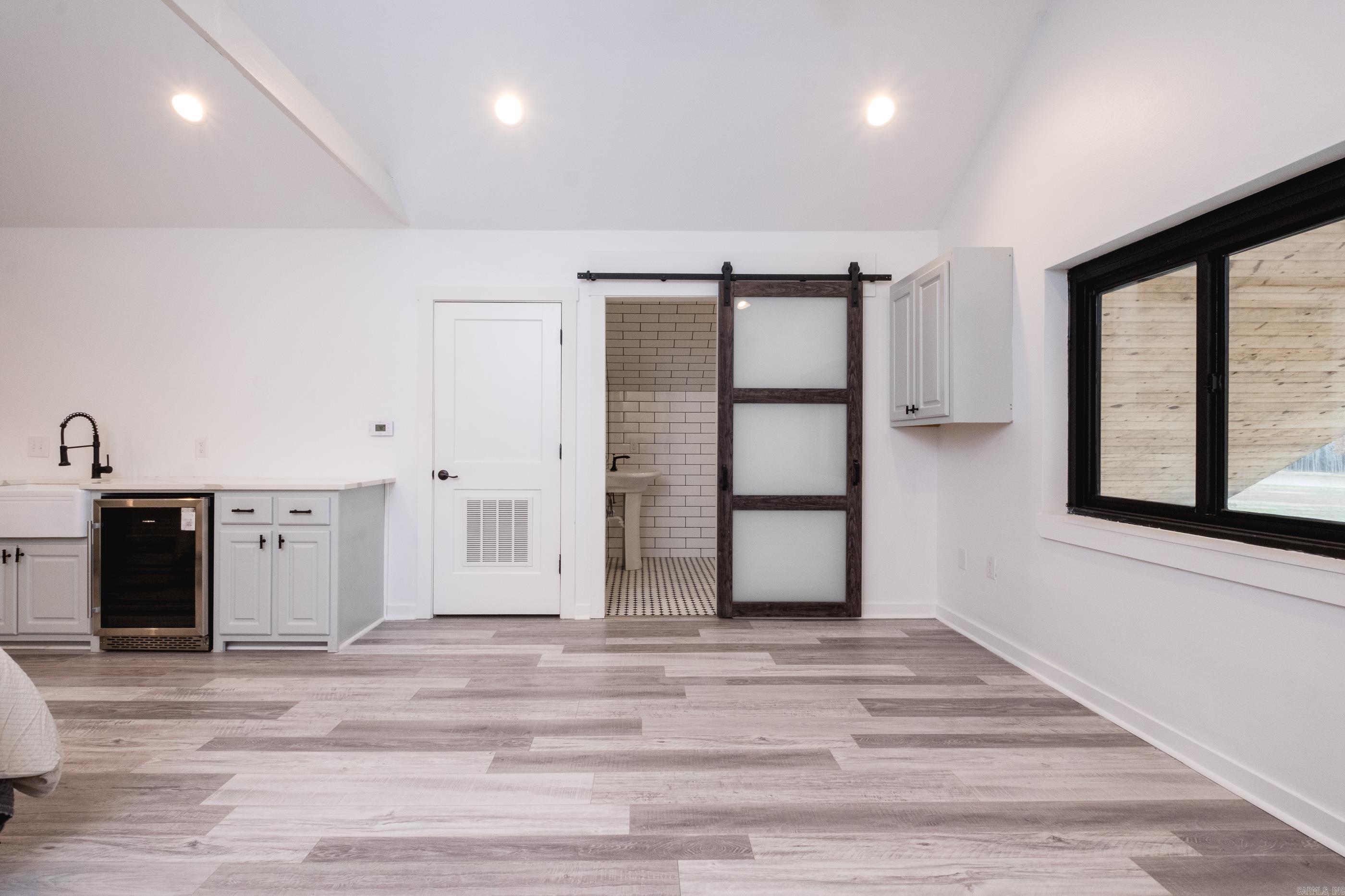 19901 Highway 300 Roland, AR 72135