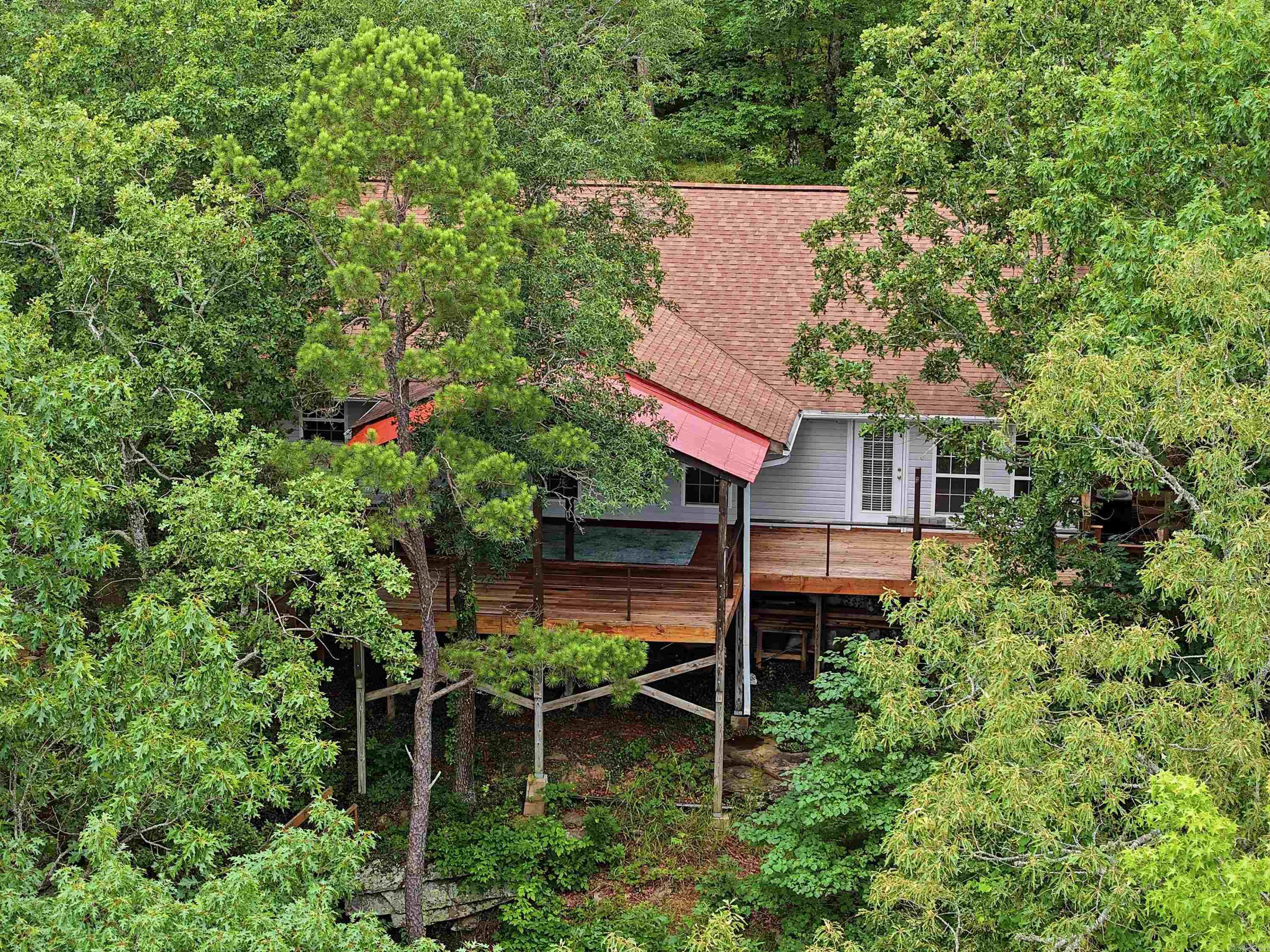 244 Lynn Creek  Fairfield Bay, AR
