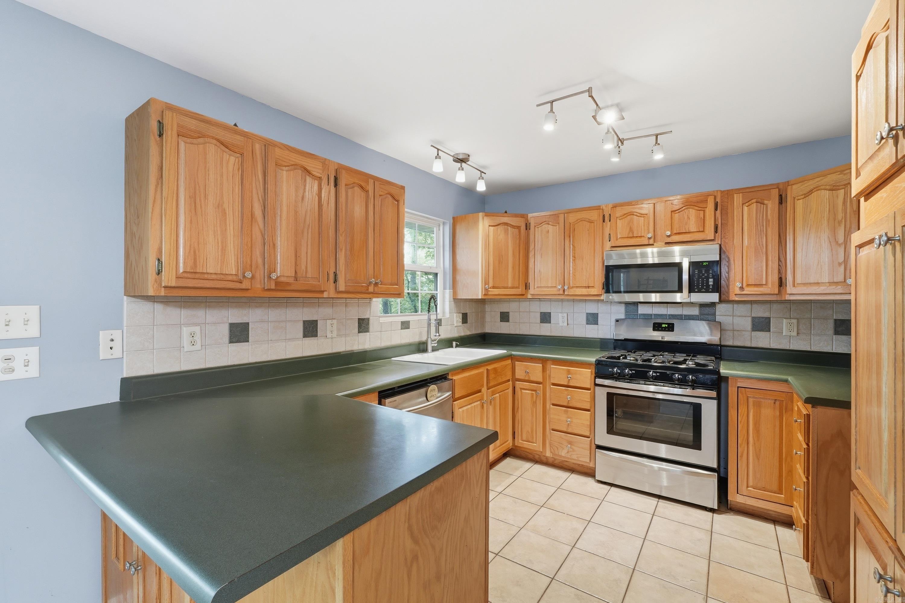 244 Lynn Creek  Fairfield Bay, AR