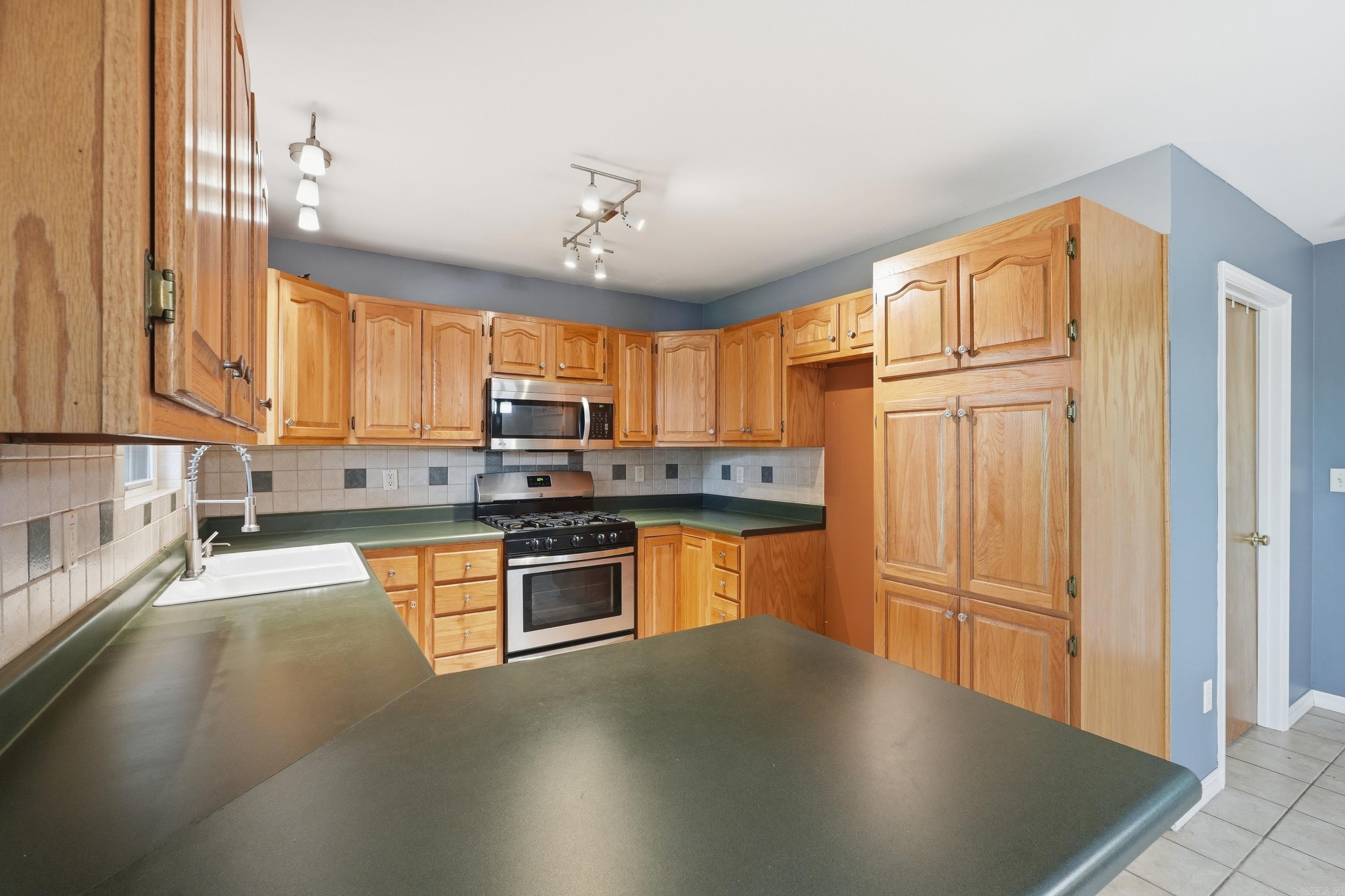 244 Lynn Creek  Fairfield Bay, AR