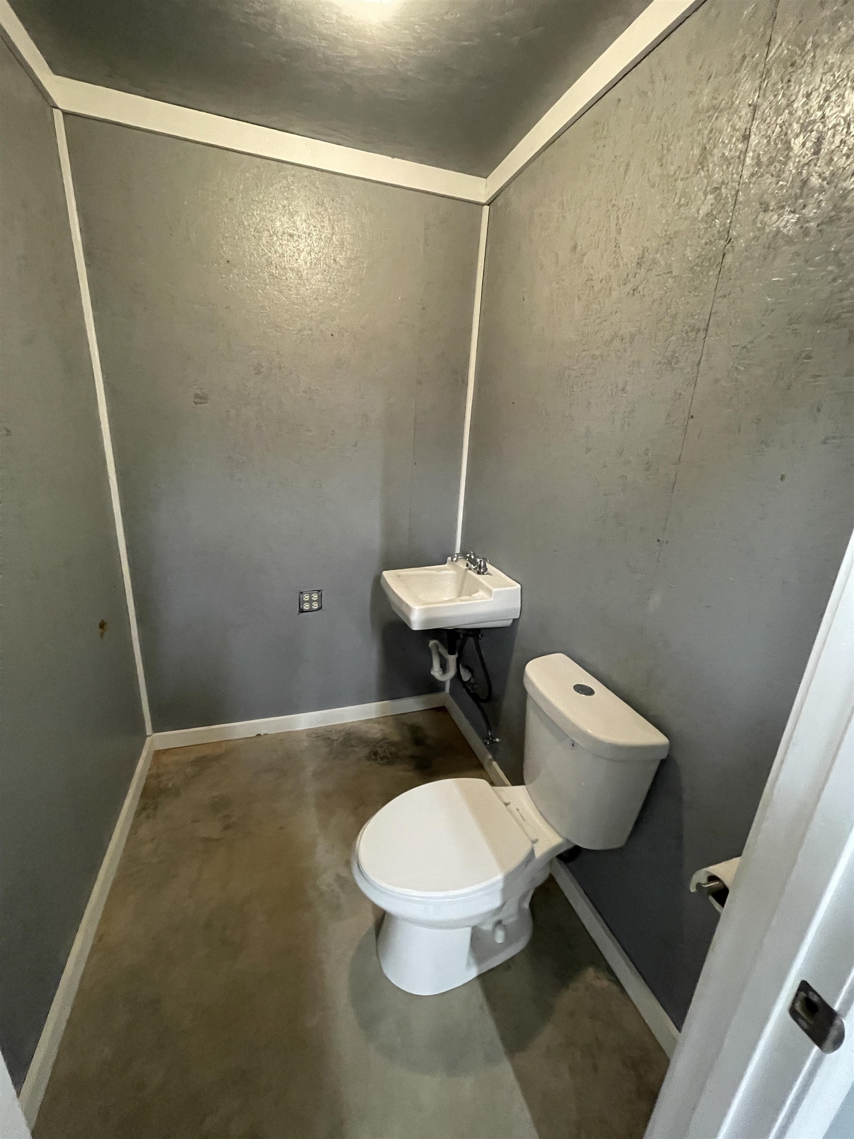 6906 62/412  Viola, AR