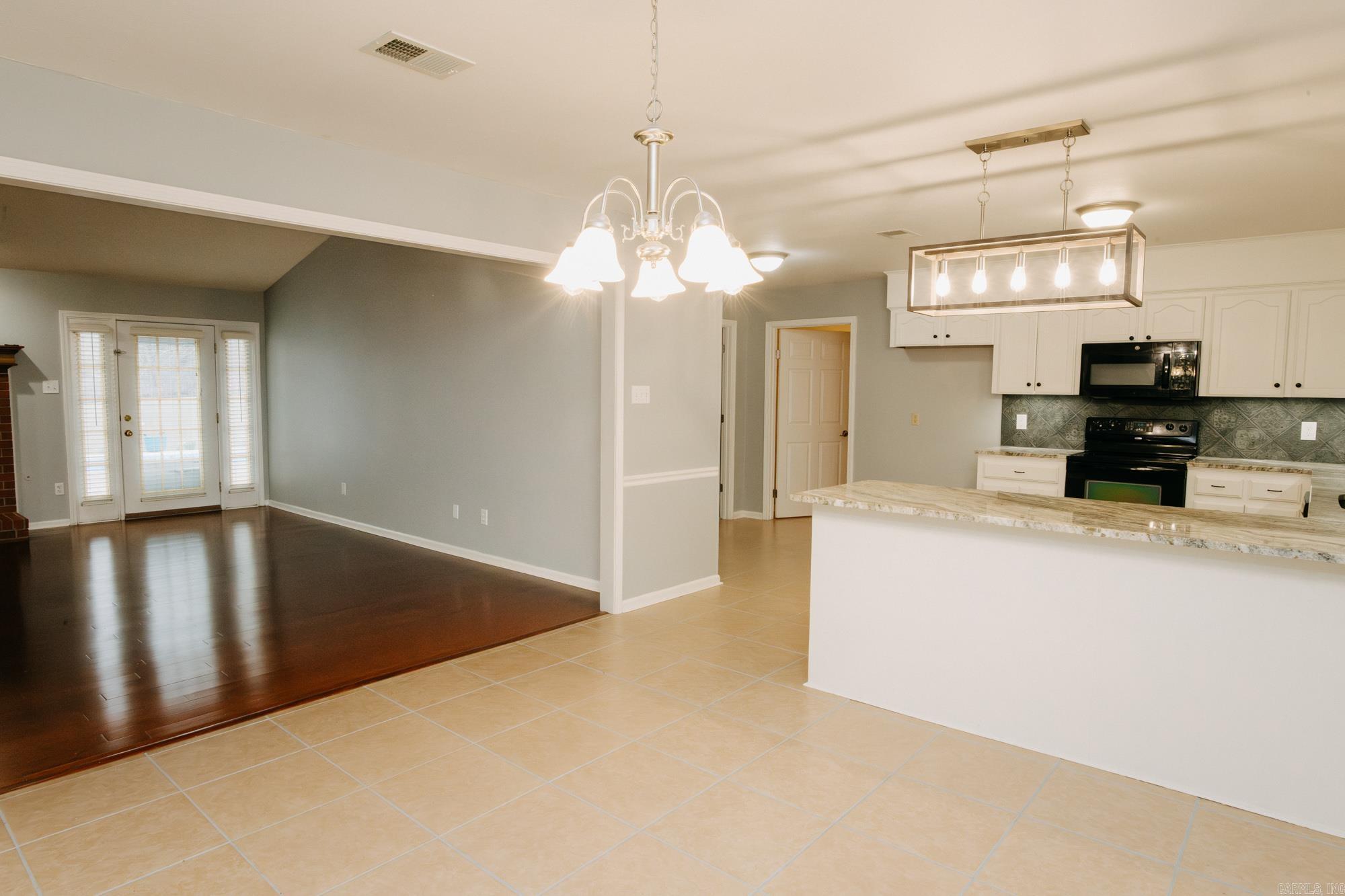 2023 Longhills  Benton, AR