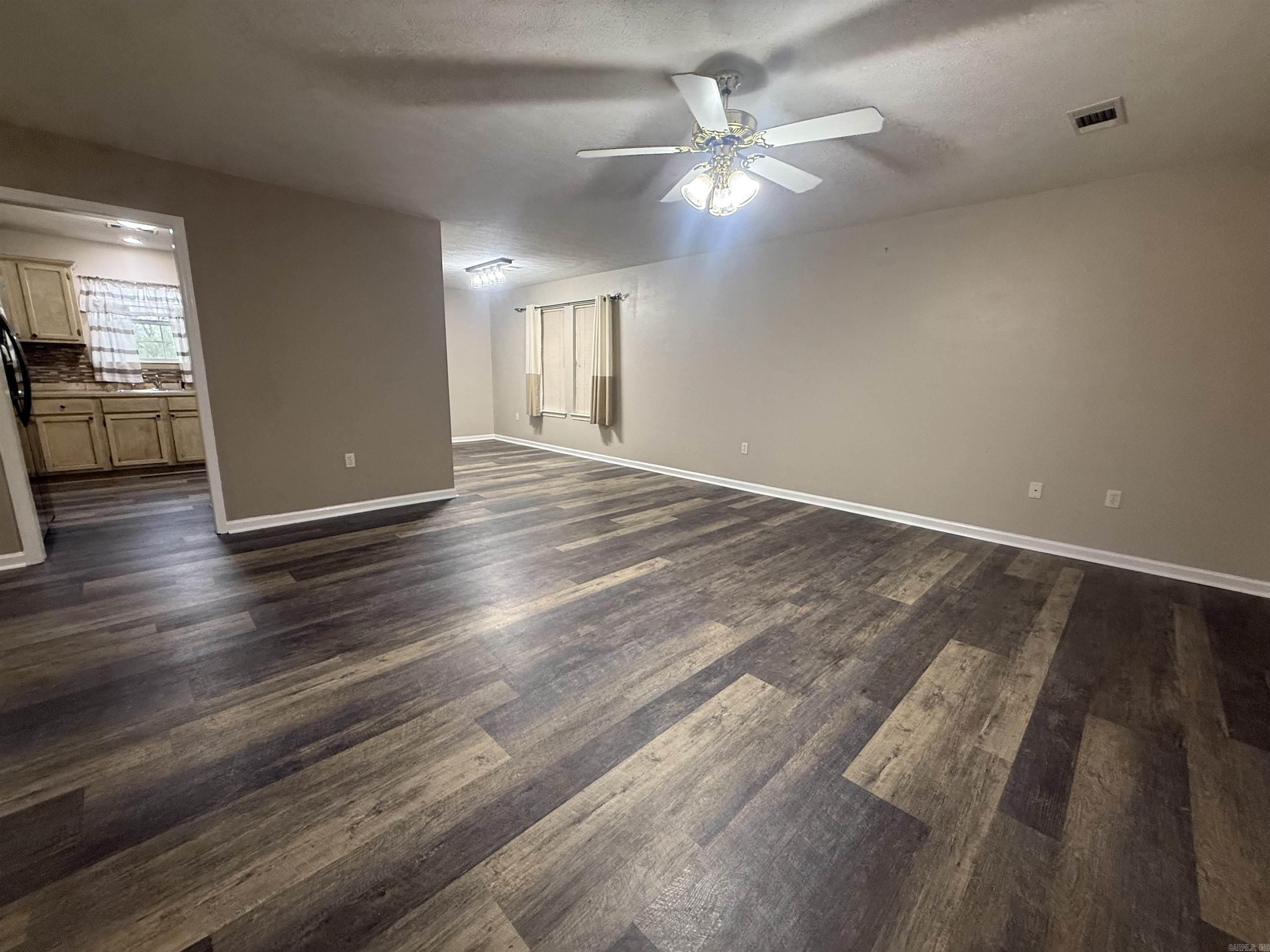 104 Donna Kay  Greenbrier, AR