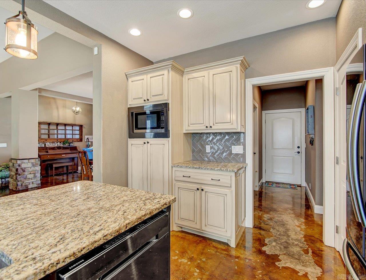 94 Murillo Way  Hot Springs Village, AR