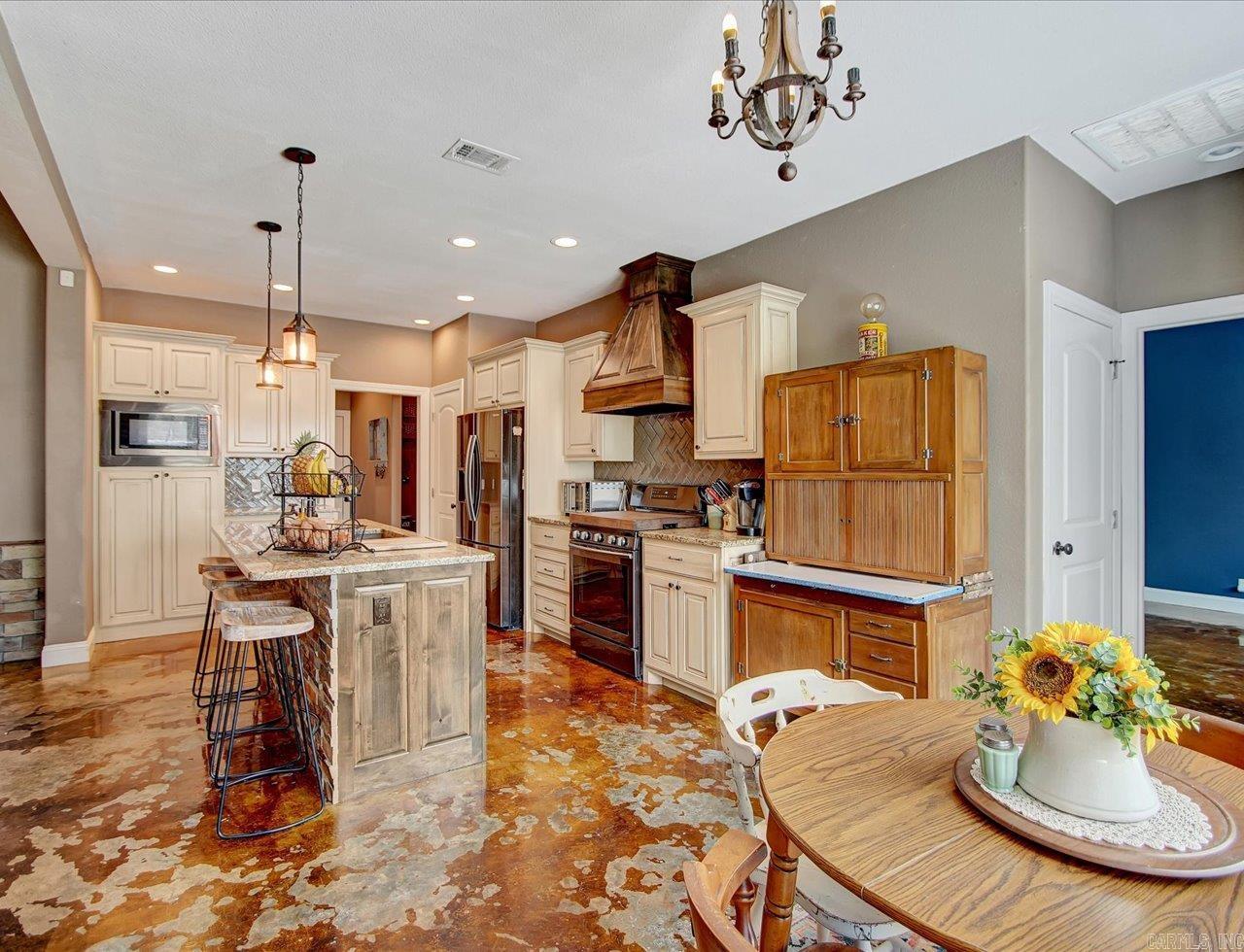 94 Murillo Way  Hot Springs Village, AR