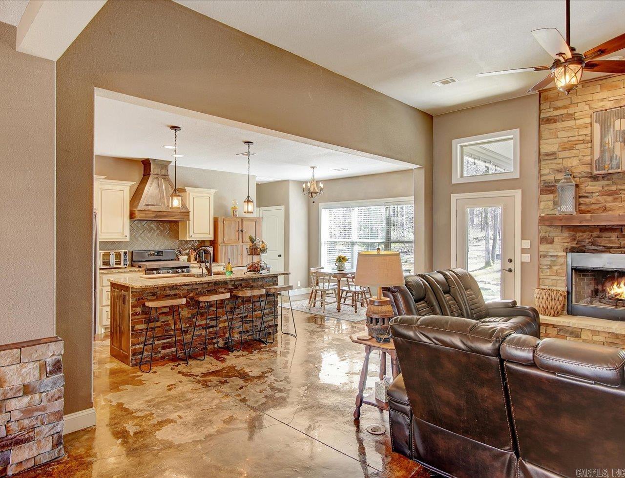 94 Murillo Way  Hot Springs Village, AR