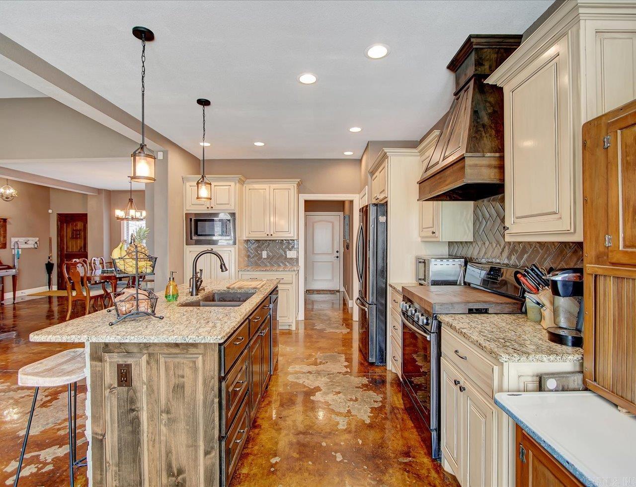 94 Murillo Way  Hot Springs Village, AR