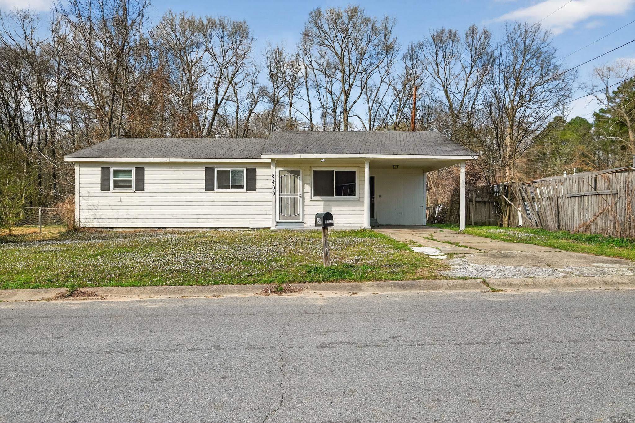 8400 Herrick  Little Rock, AR