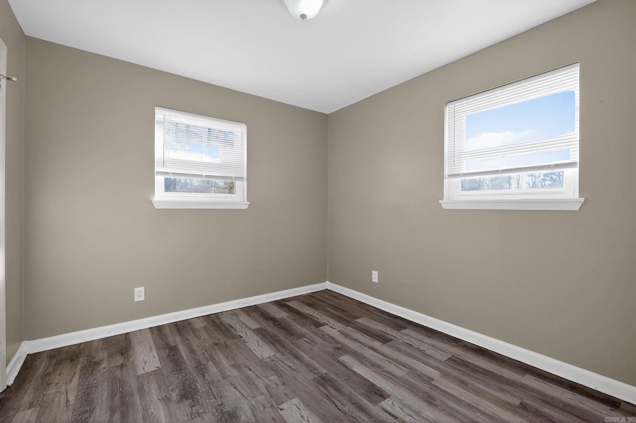 8400 Herrick  Little Rock, AR