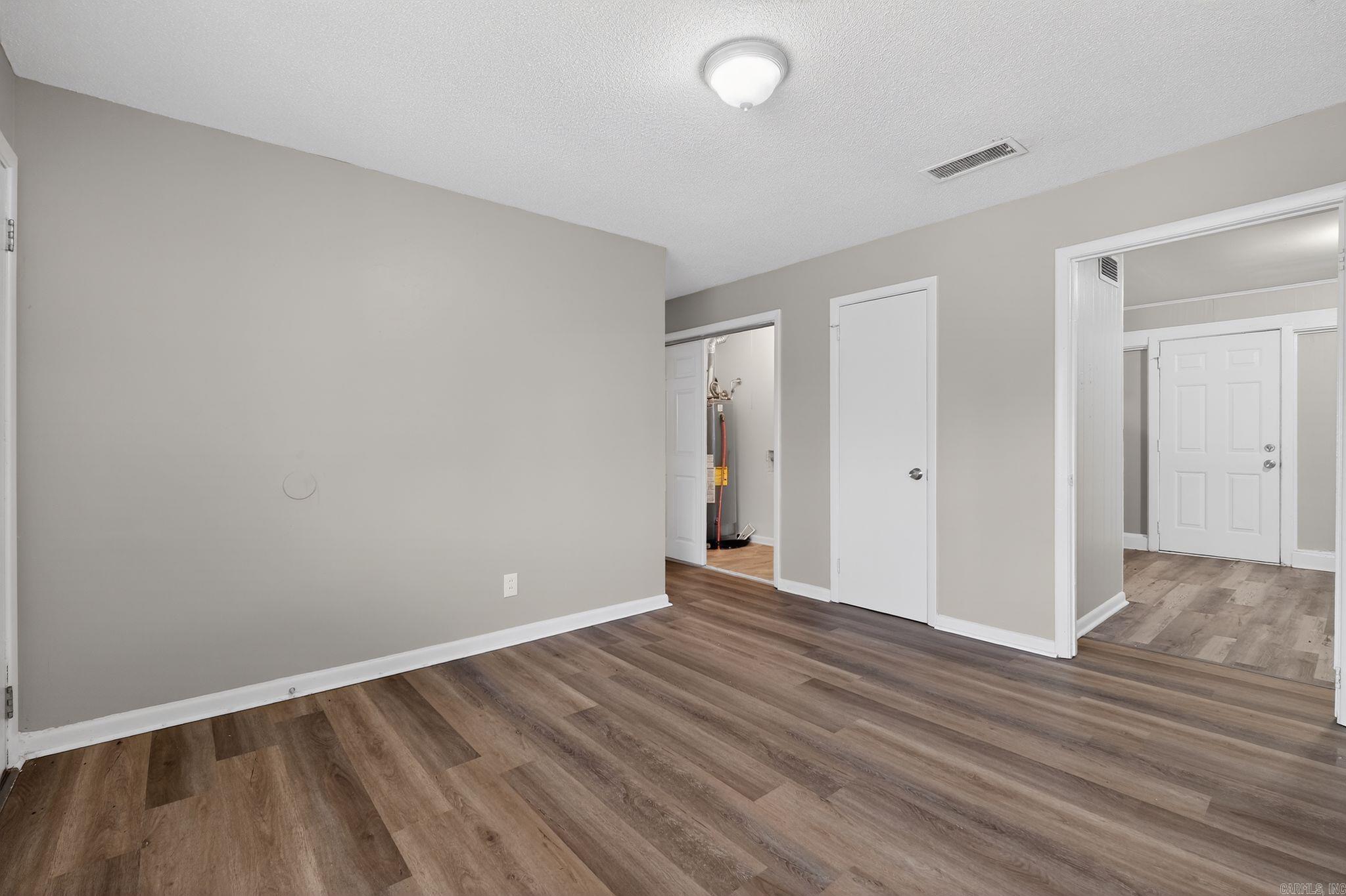 8400 Herrick  Little Rock, AR