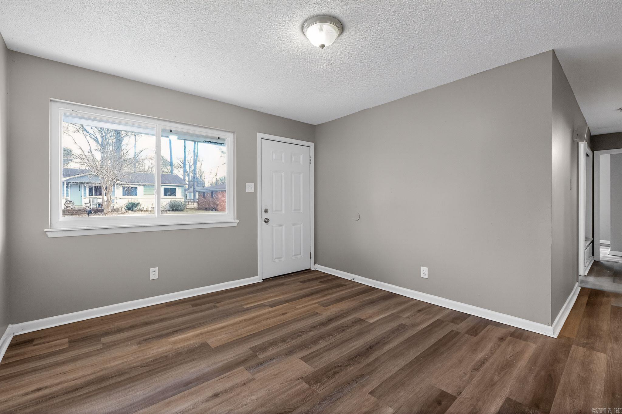 8400 Herrick  Little Rock, AR