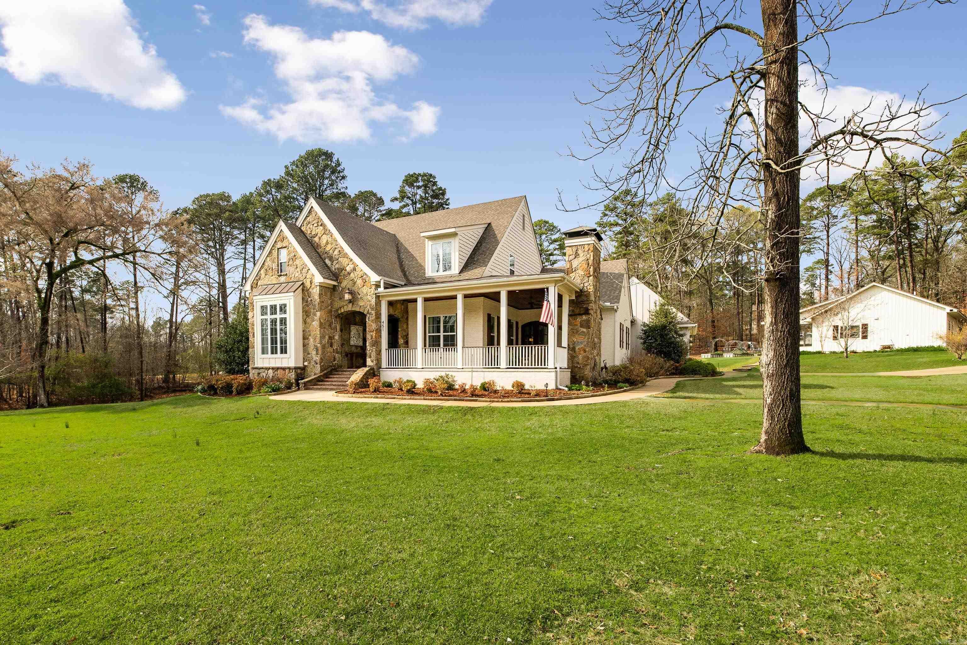 451 Forest Pond Lane  Benton, AR