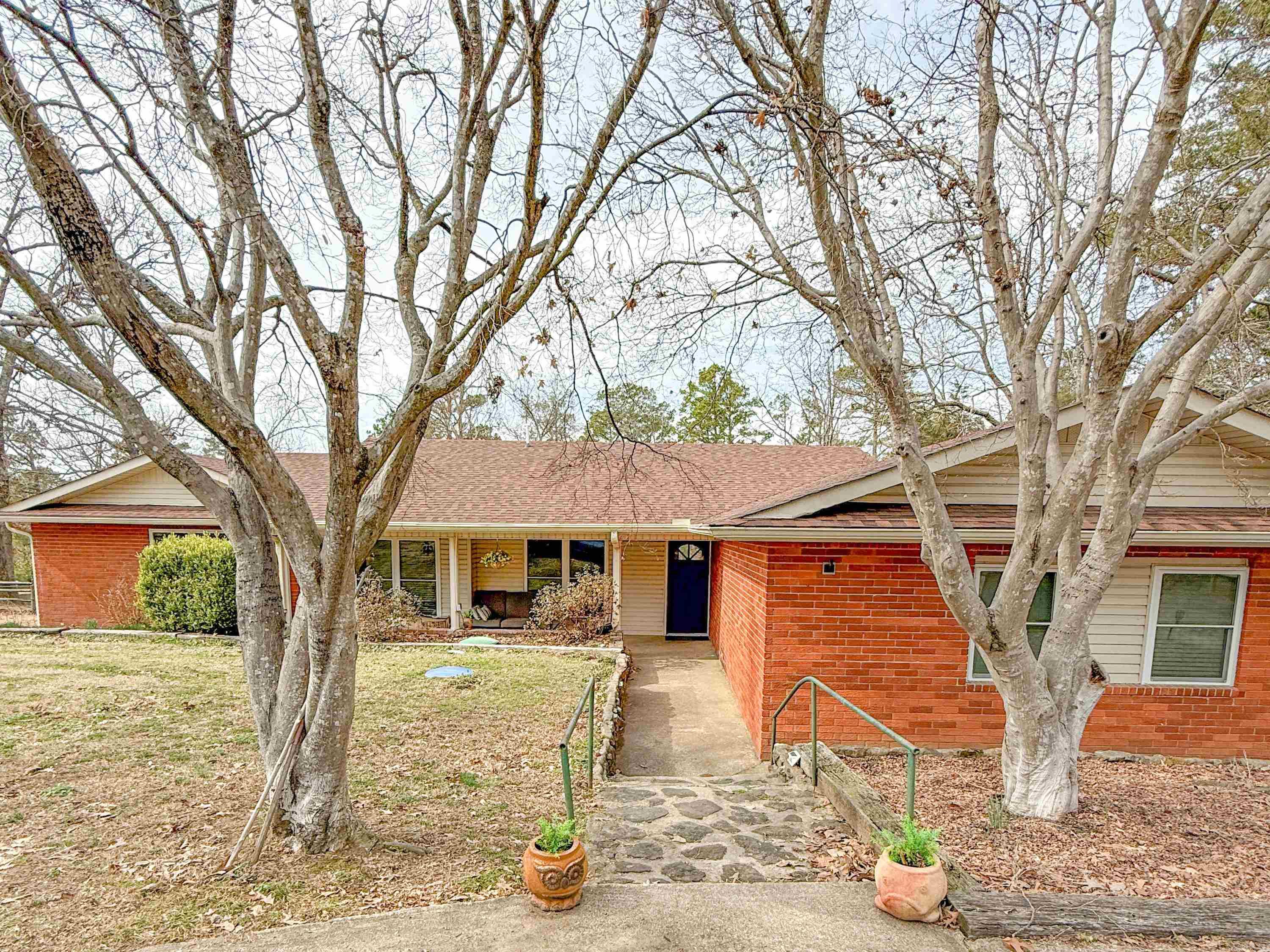 585 Narrows  Greers Ferry, AR