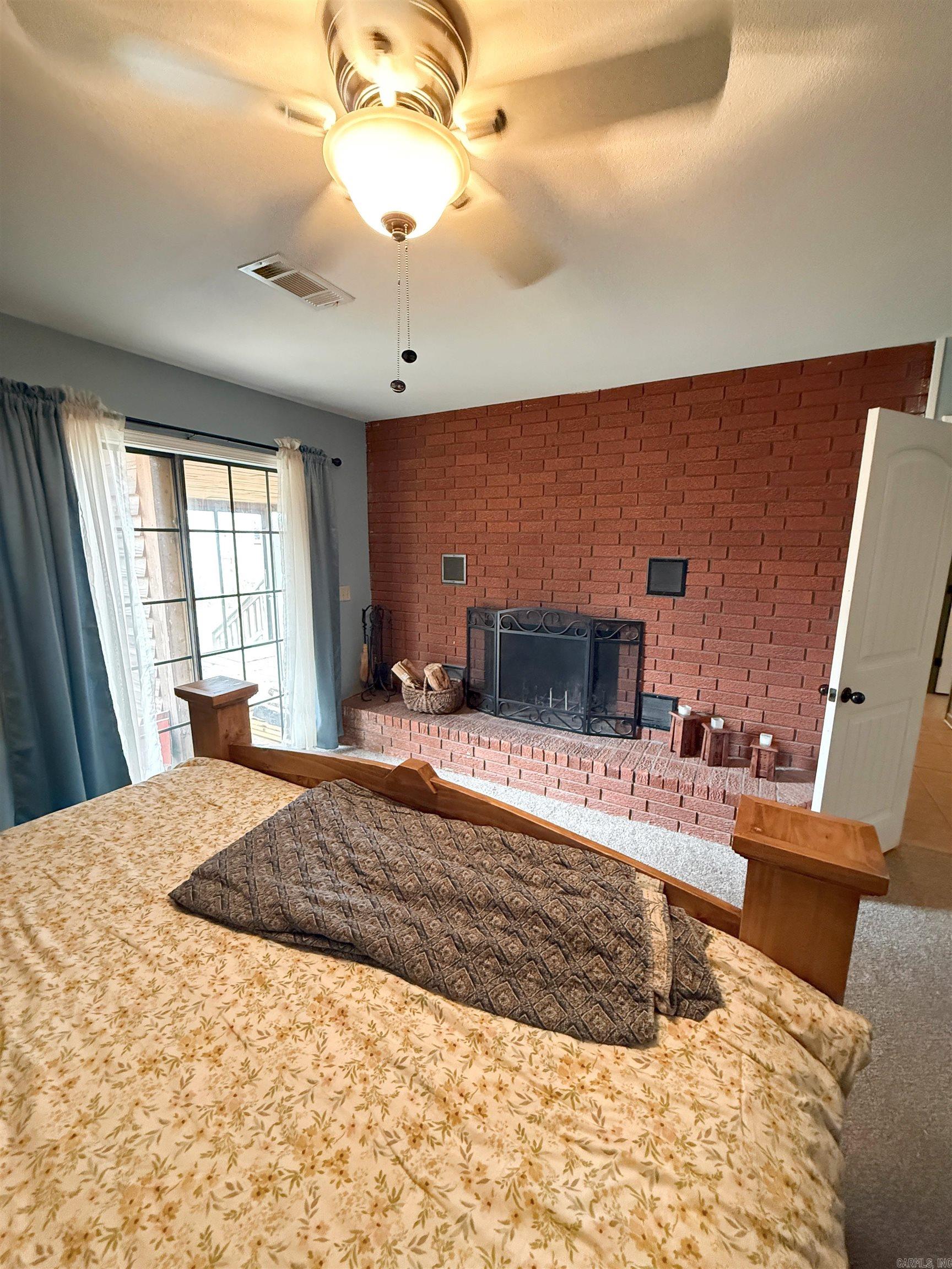 585 Narrows  Greers Ferry, AR