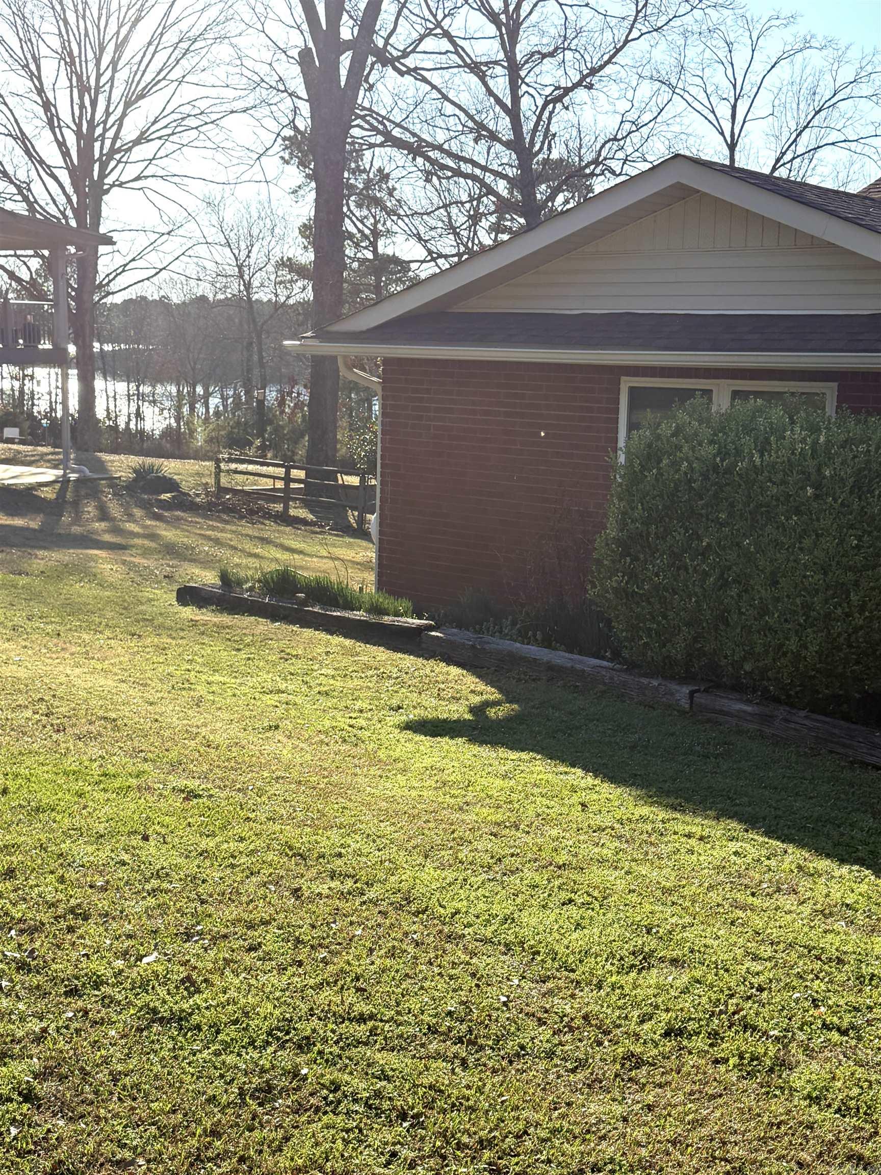 585 Narrows  Greers Ferry, AR