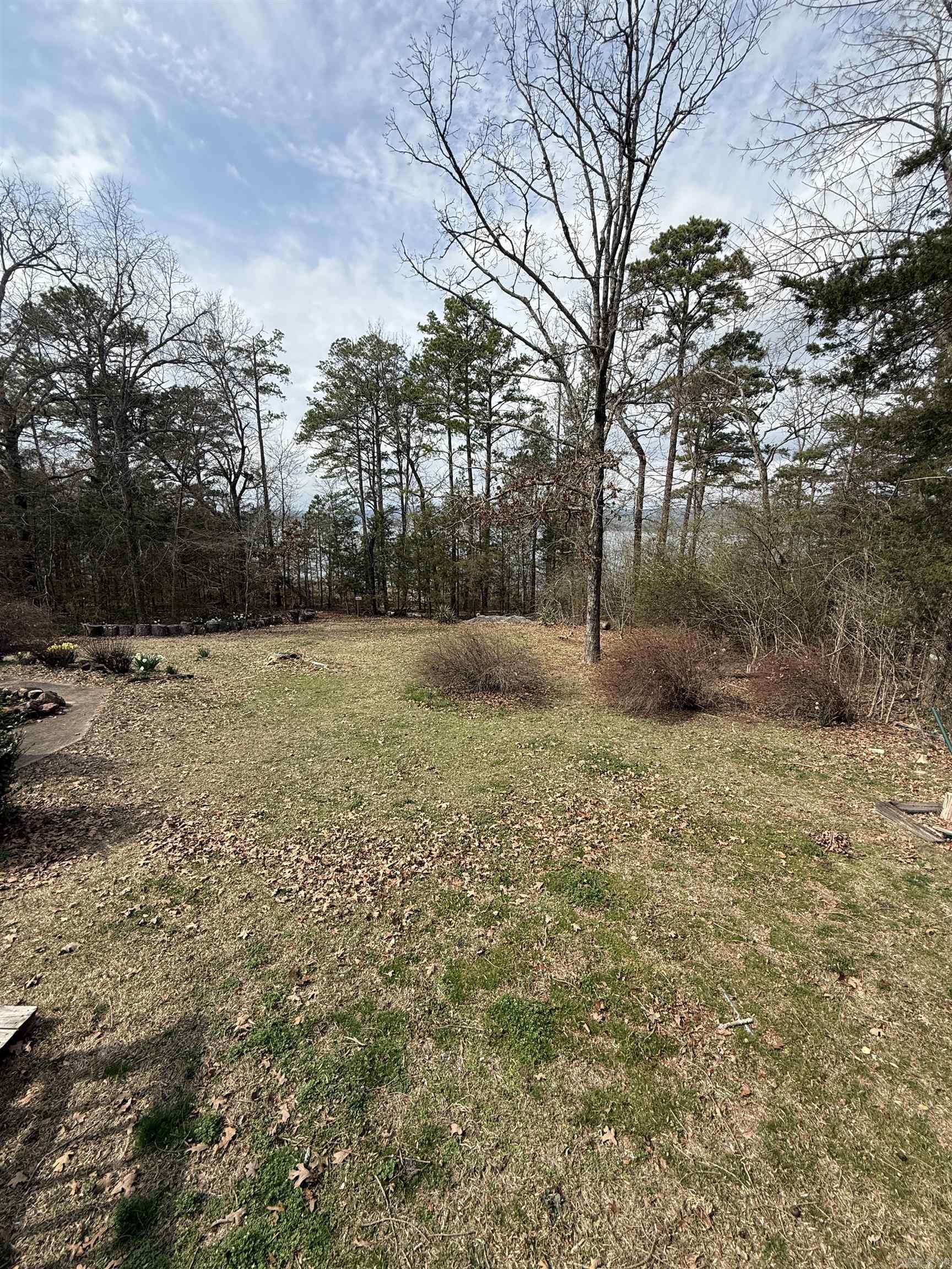 585 Narrows  Greers Ferry, AR