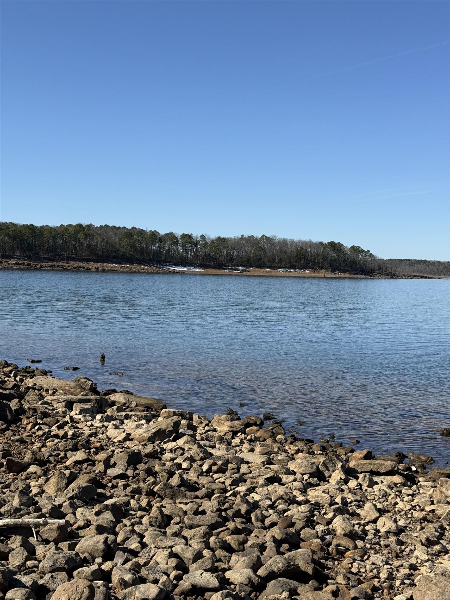 585 Narrows  Greers Ferry, AR