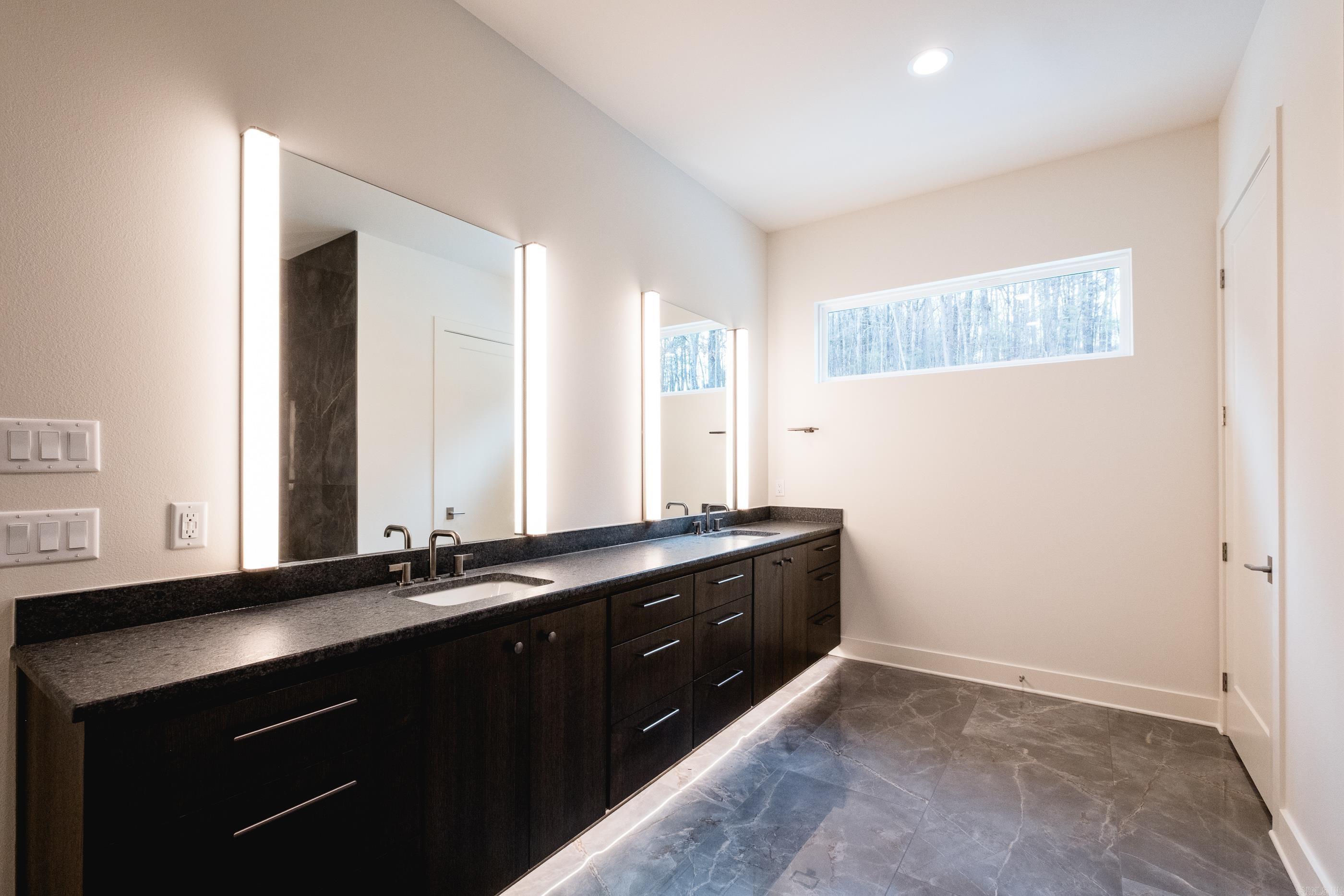 220 Abington Circle  Little Rock, AR