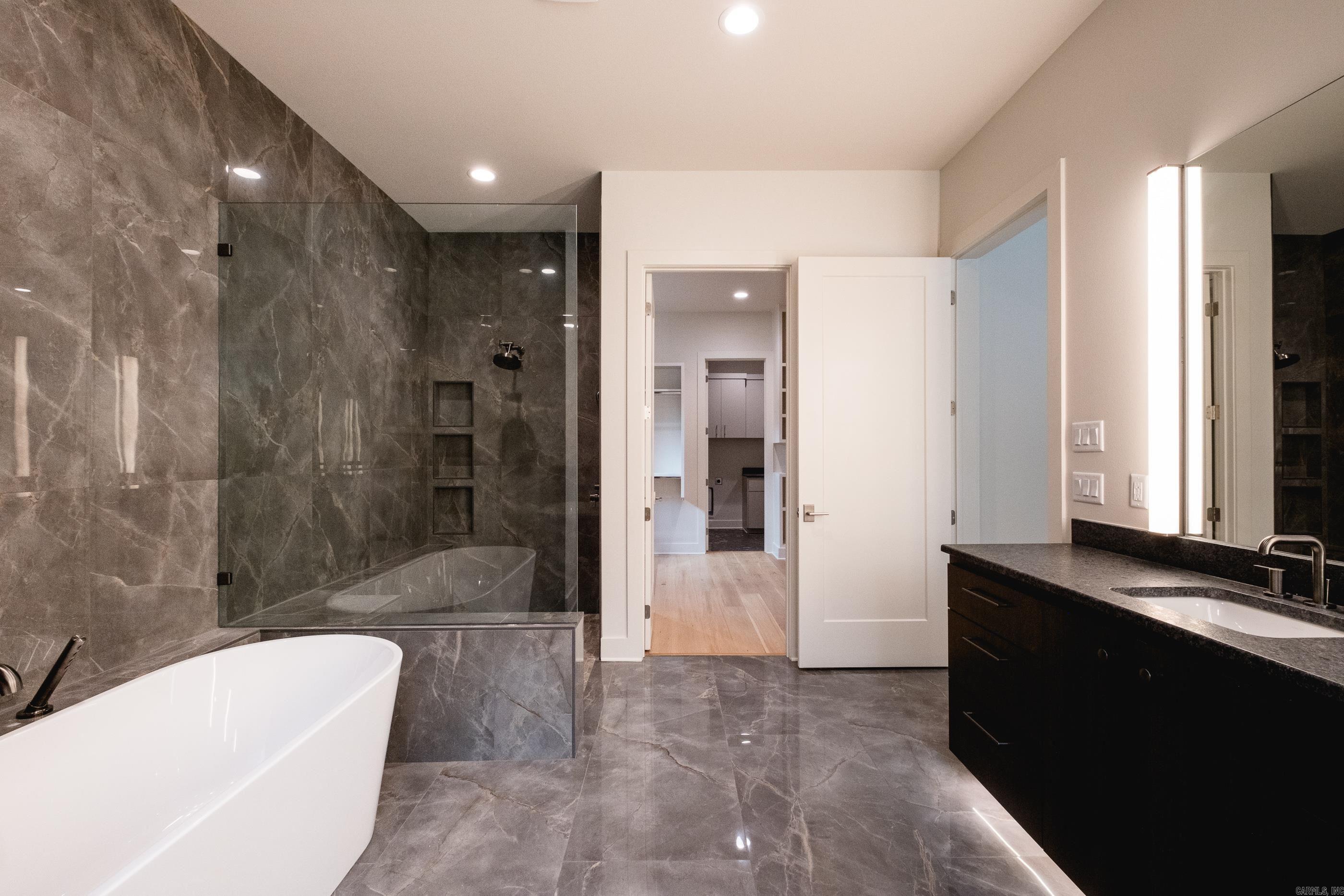 220 Abington Circle  Little Rock, AR