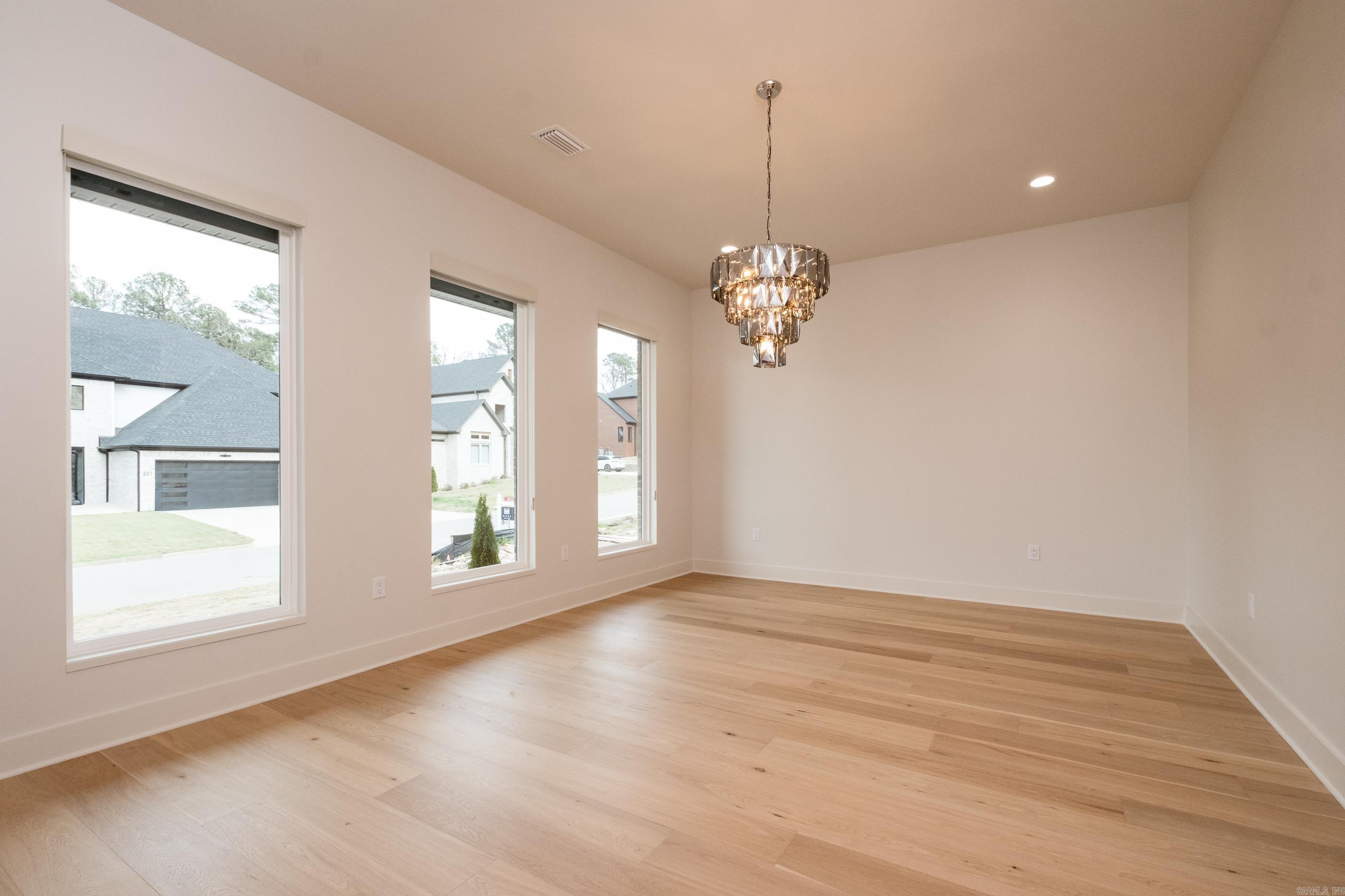 220 Abington Circle  Little Rock, AR