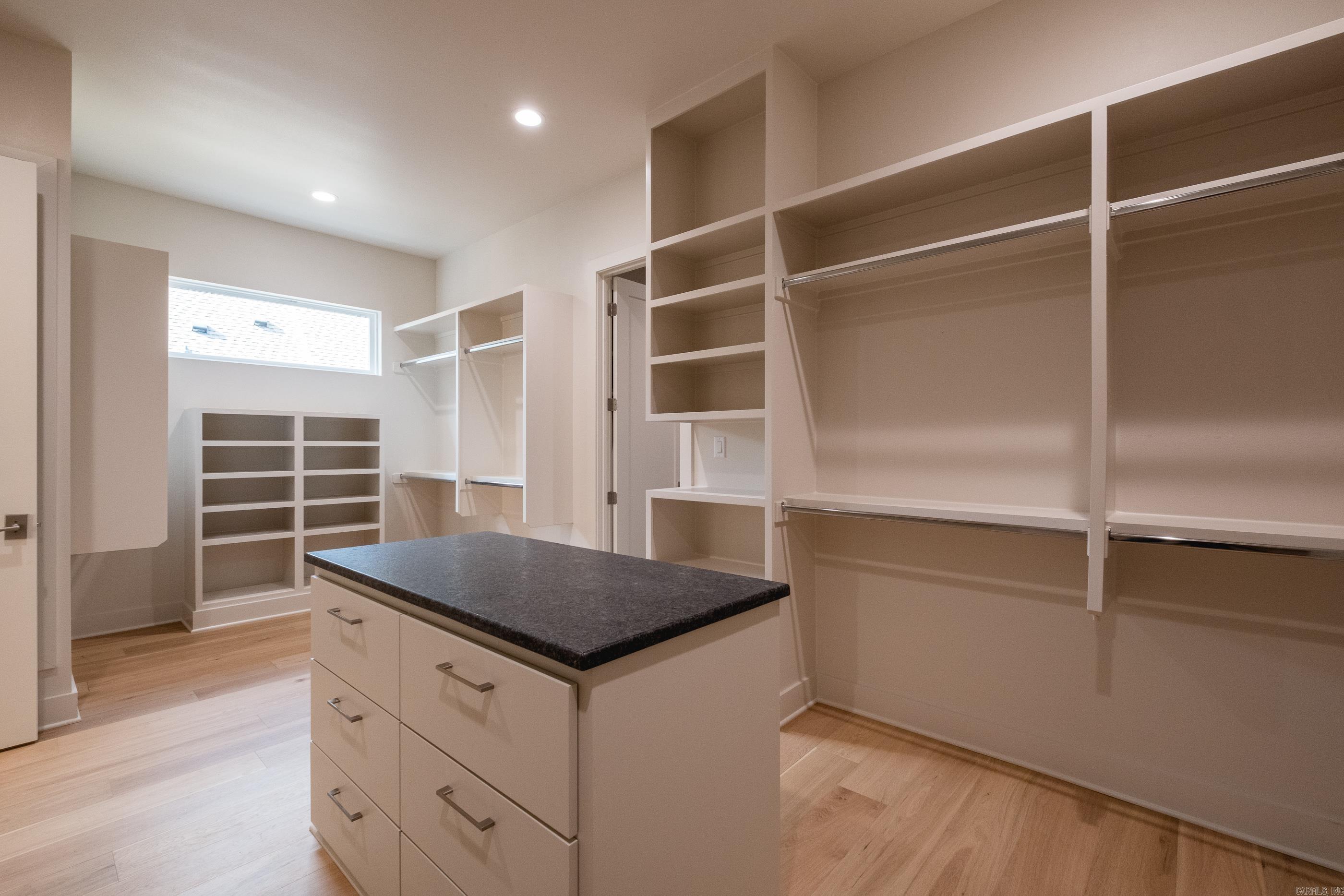 220 Abington Circle  Little Rock, AR