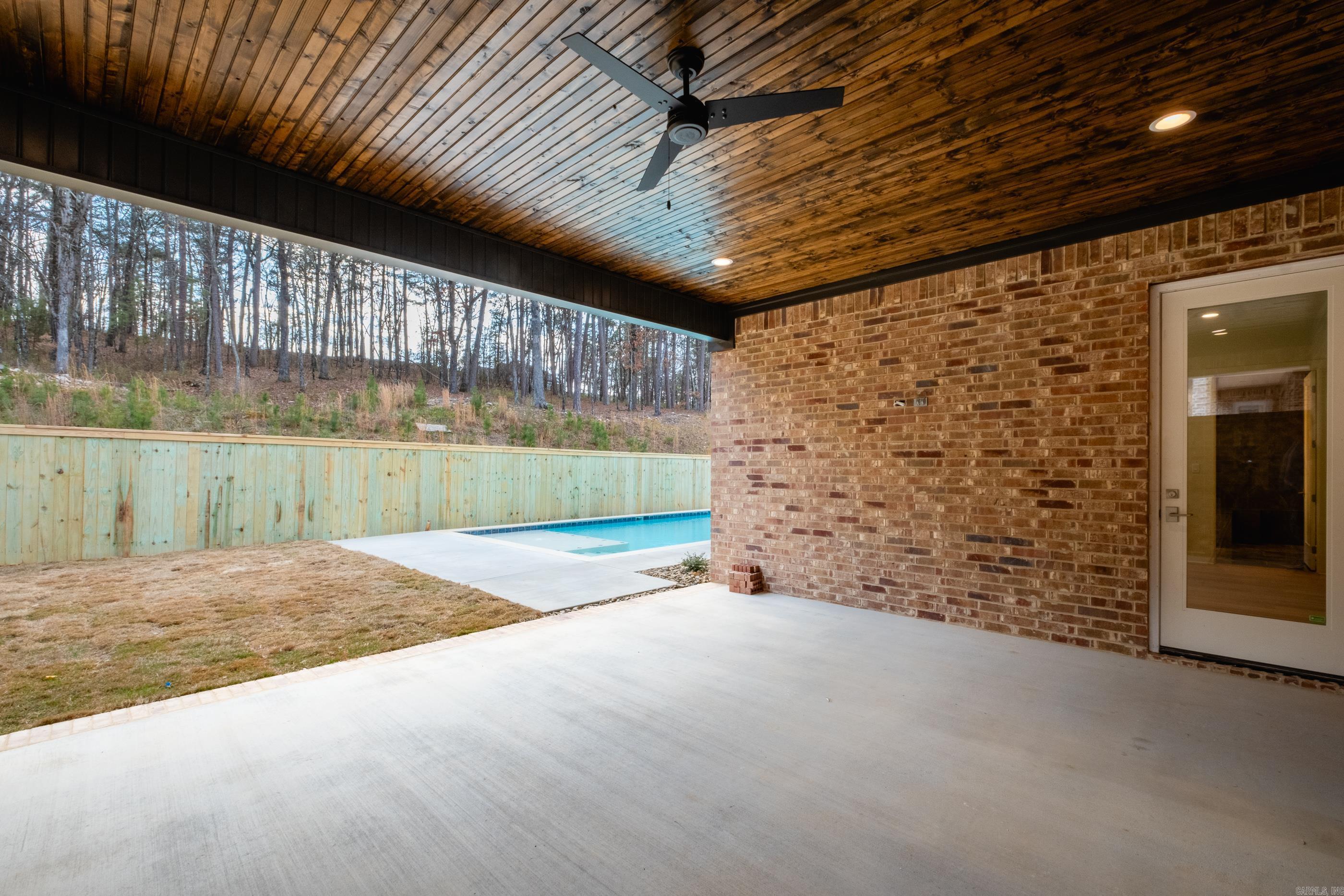 220 Abington Circle  Little Rock, AR