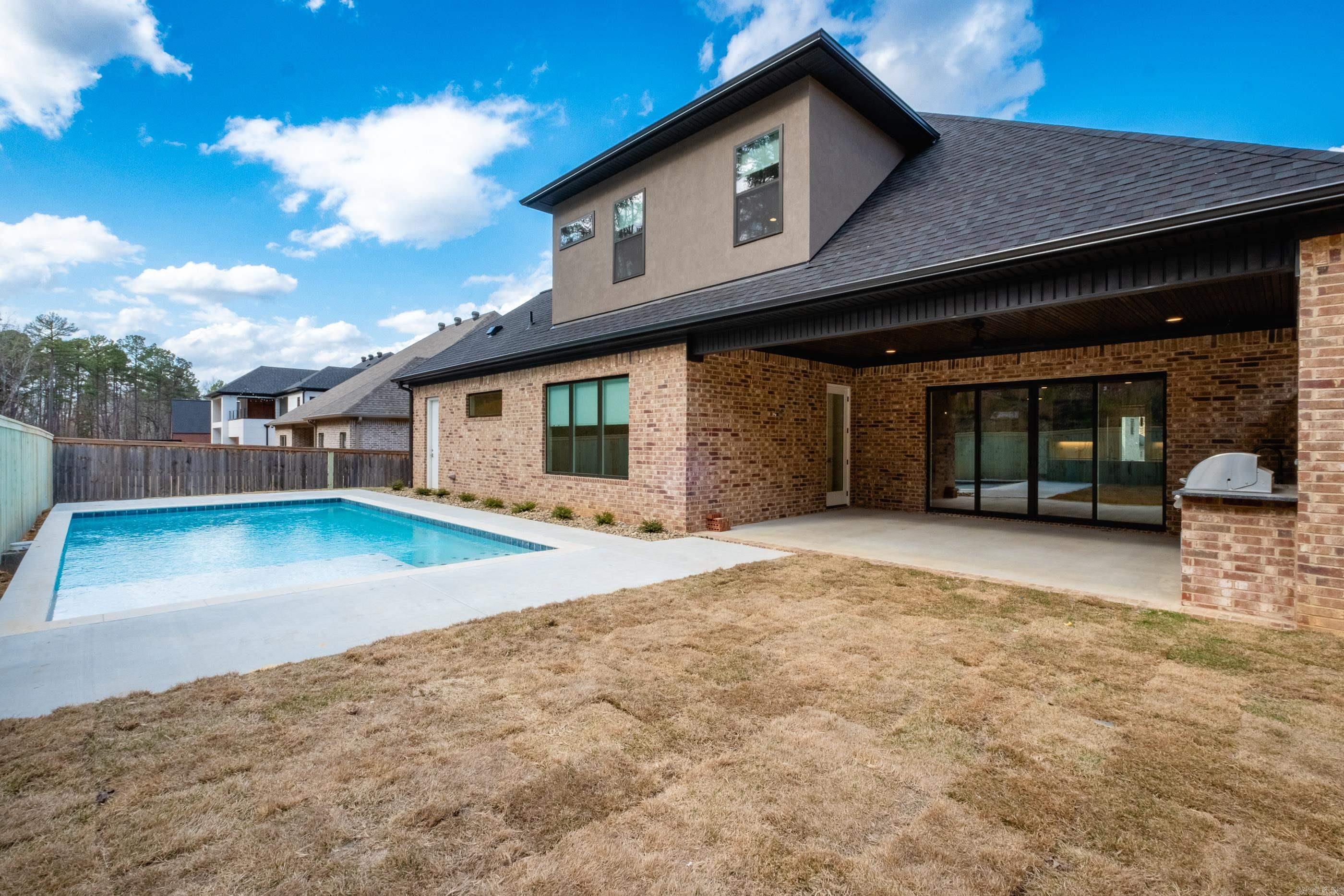 220 Abington Circle  Little Rock, AR