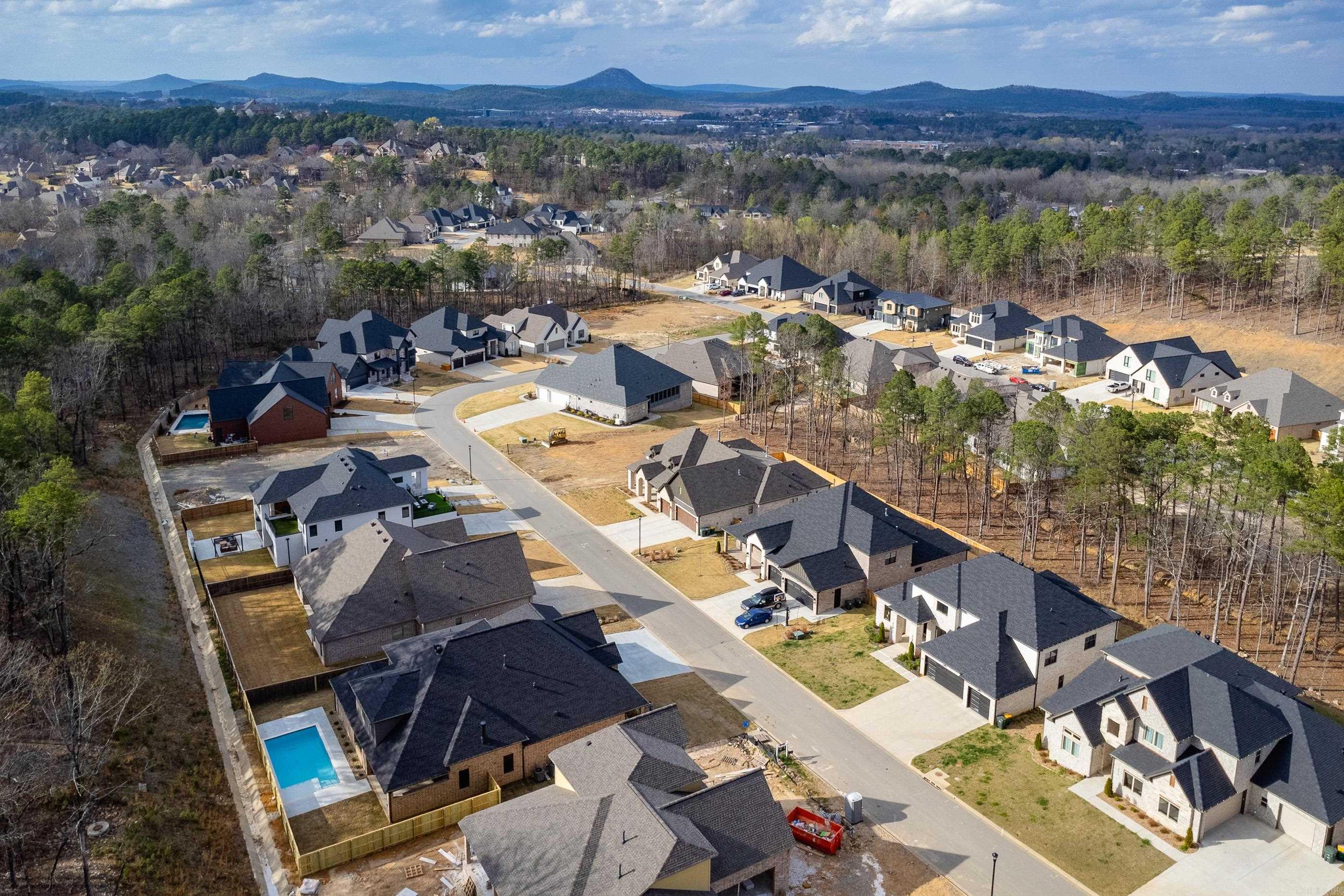 220 Abington Circle  Little Rock, AR