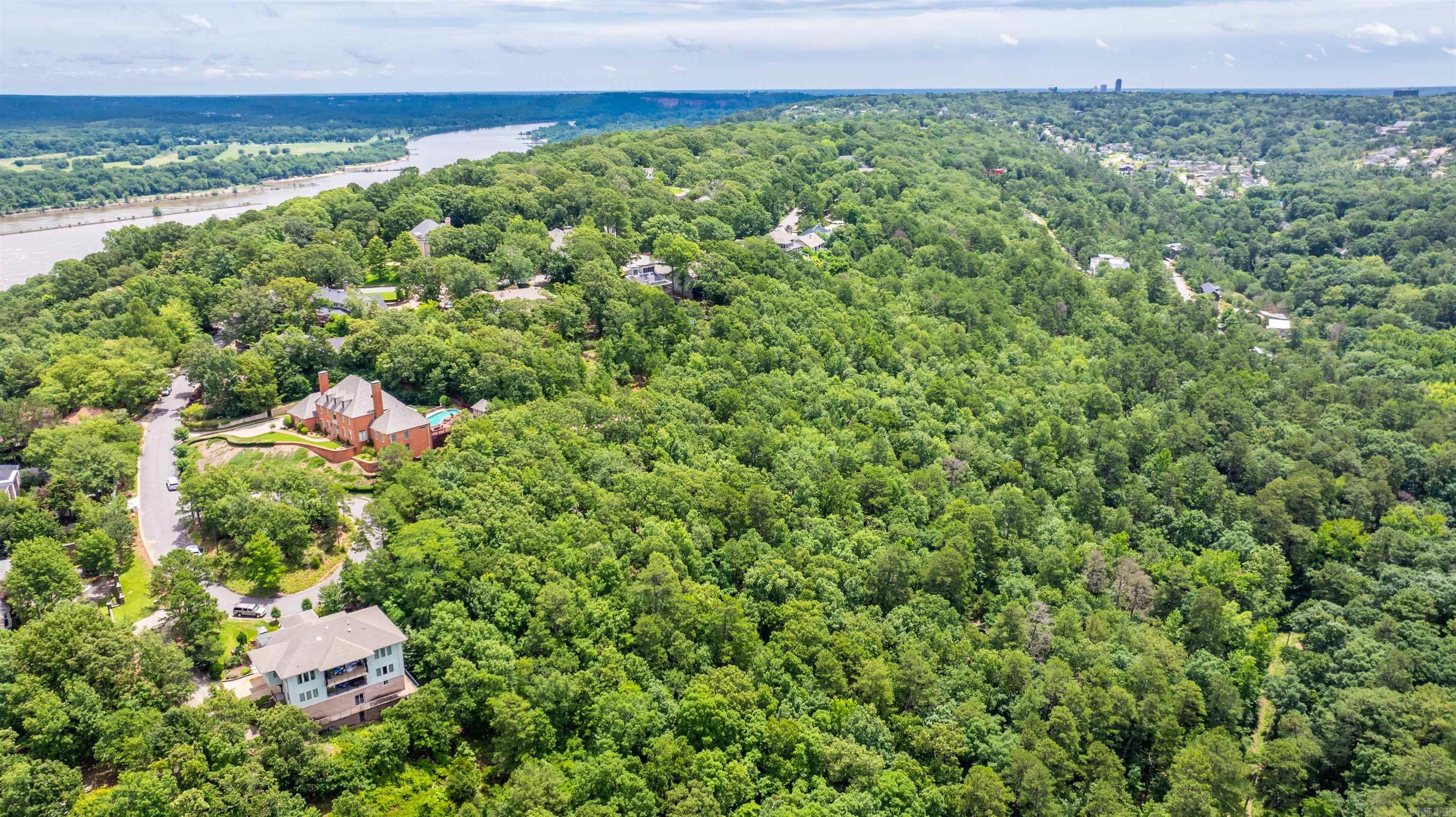 11 Vantage  Little Rock, AR