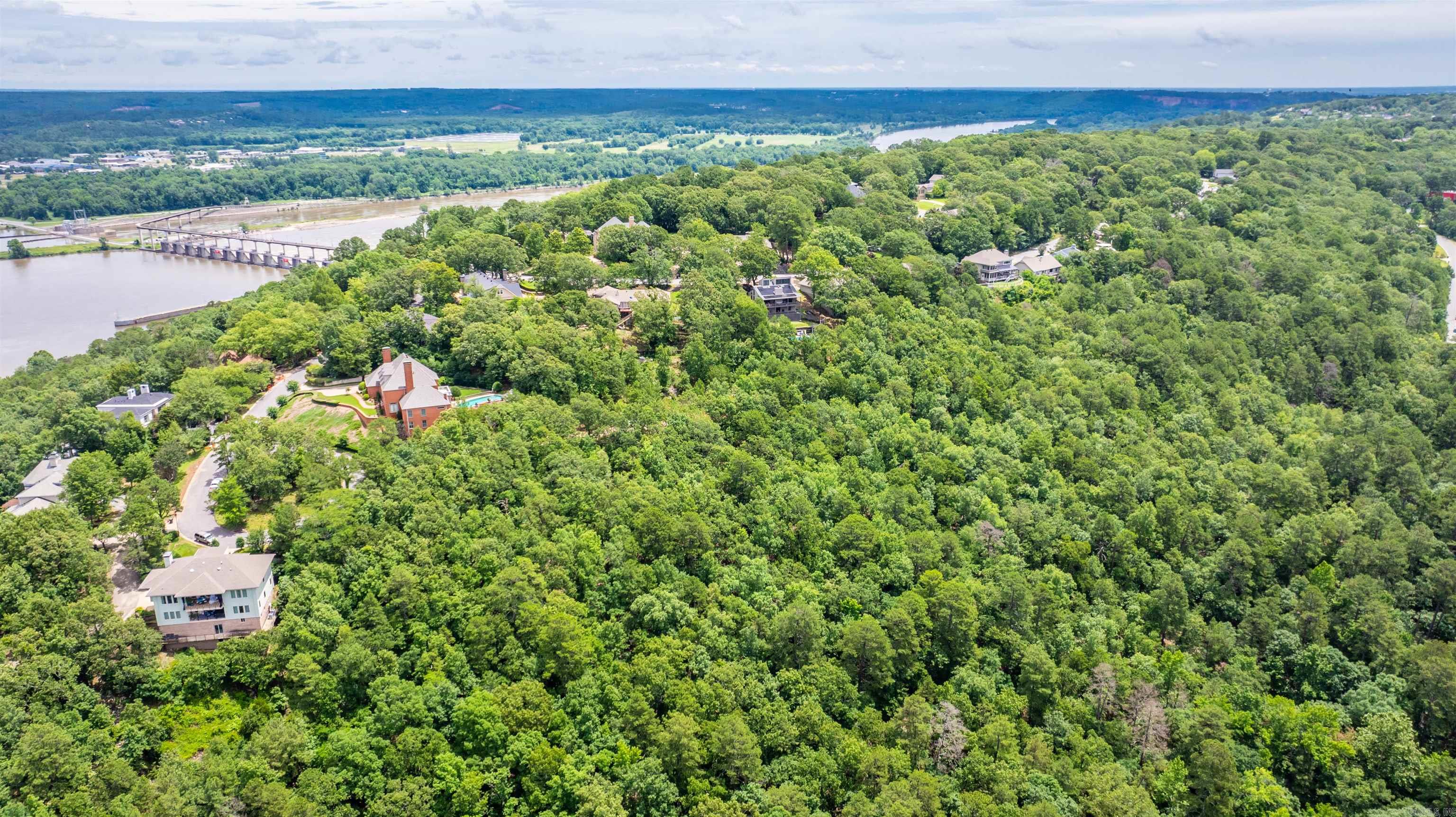 11 Vantage  Little Rock, AR