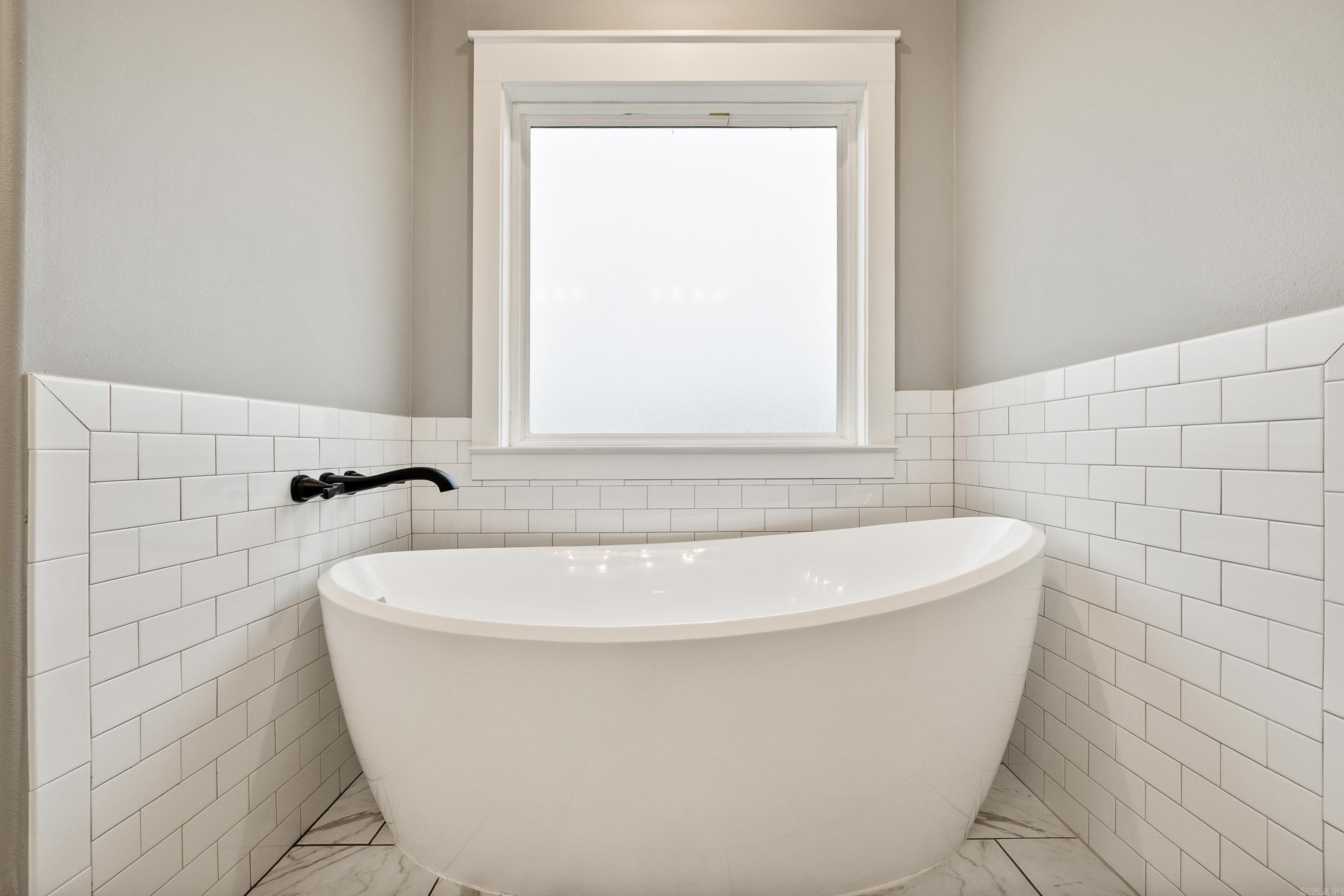 10118 Sanibel  Alexander, AR