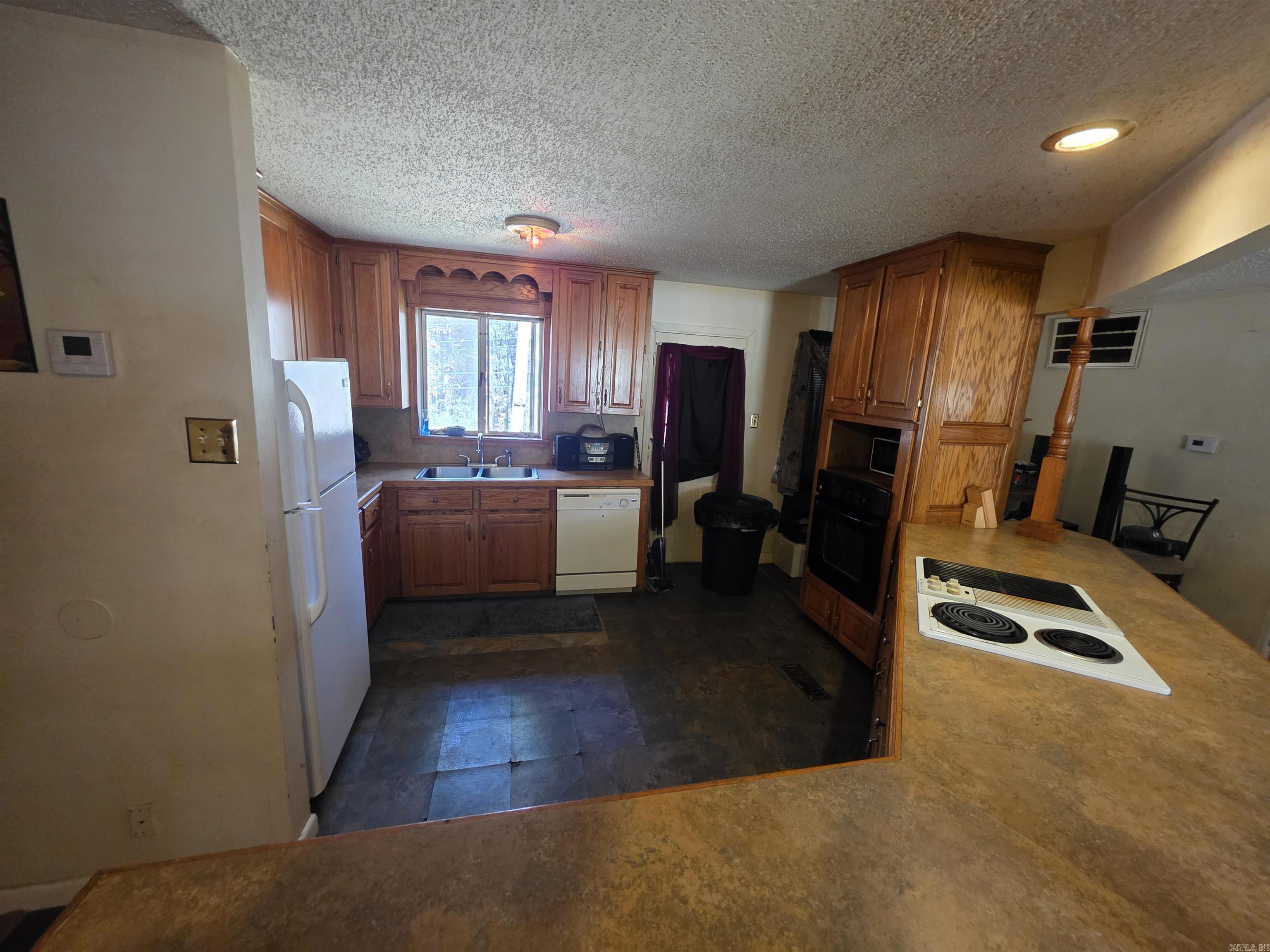 27 Barbara  Little Rock, AR