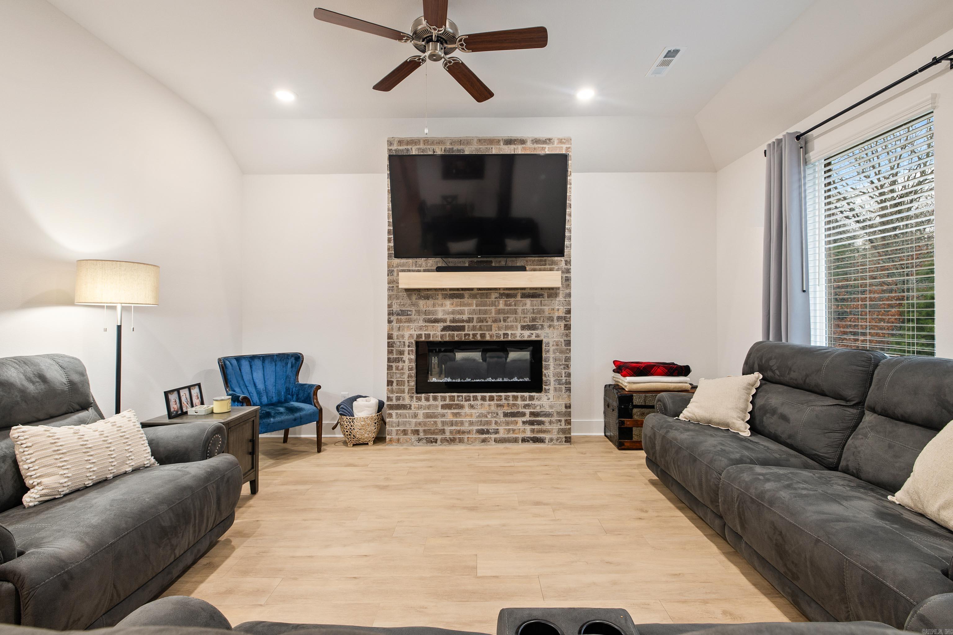 213 Lainey  Maumelle, AR