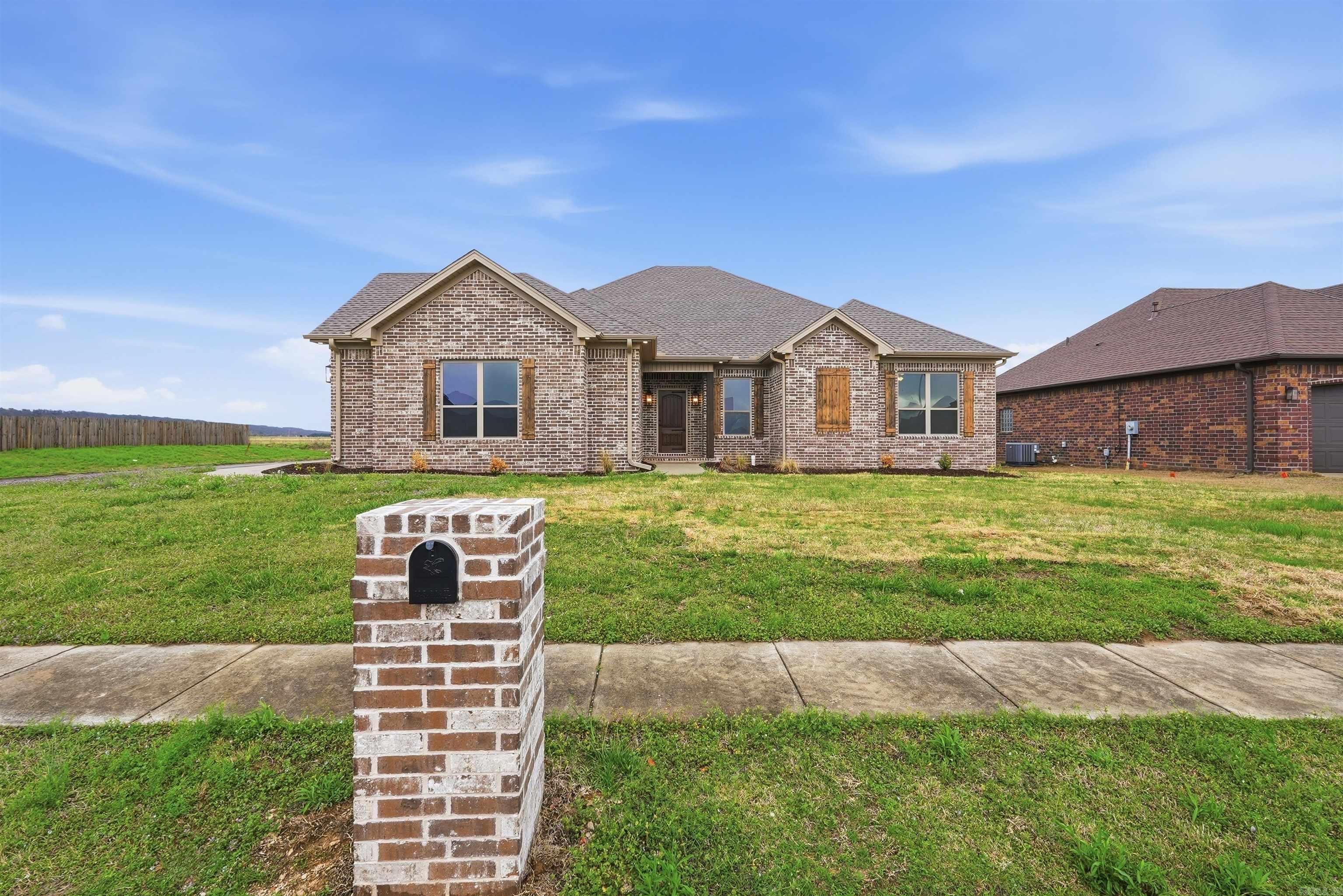 18 Rush Creek Dr  Vilonia, AR