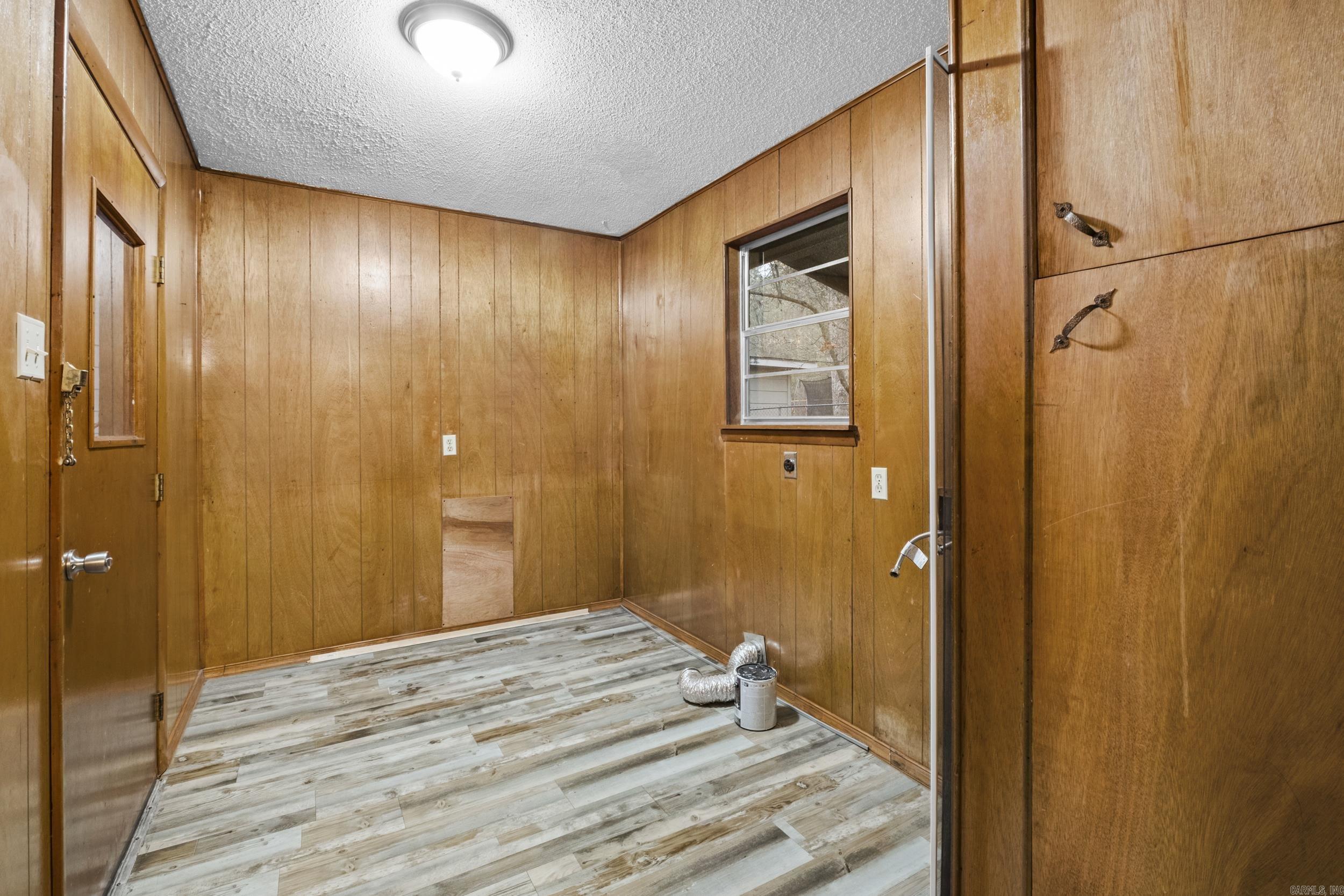 11312 Barrett Rd  Roland, AR