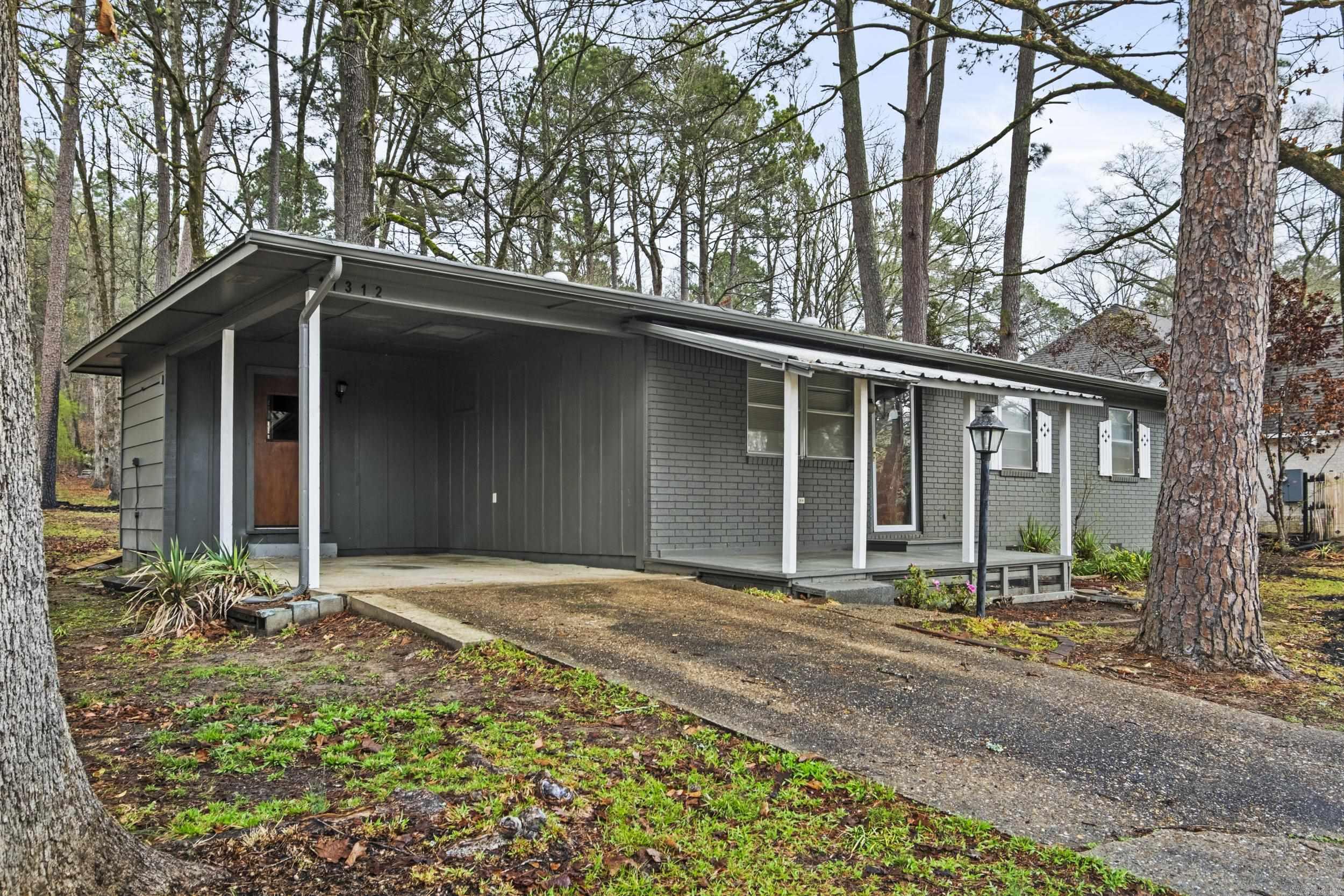 11312 Barrett Rd  Roland, AR