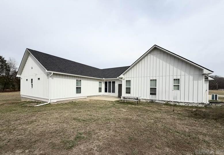 525 Harding Blvd  Mountain View, AR