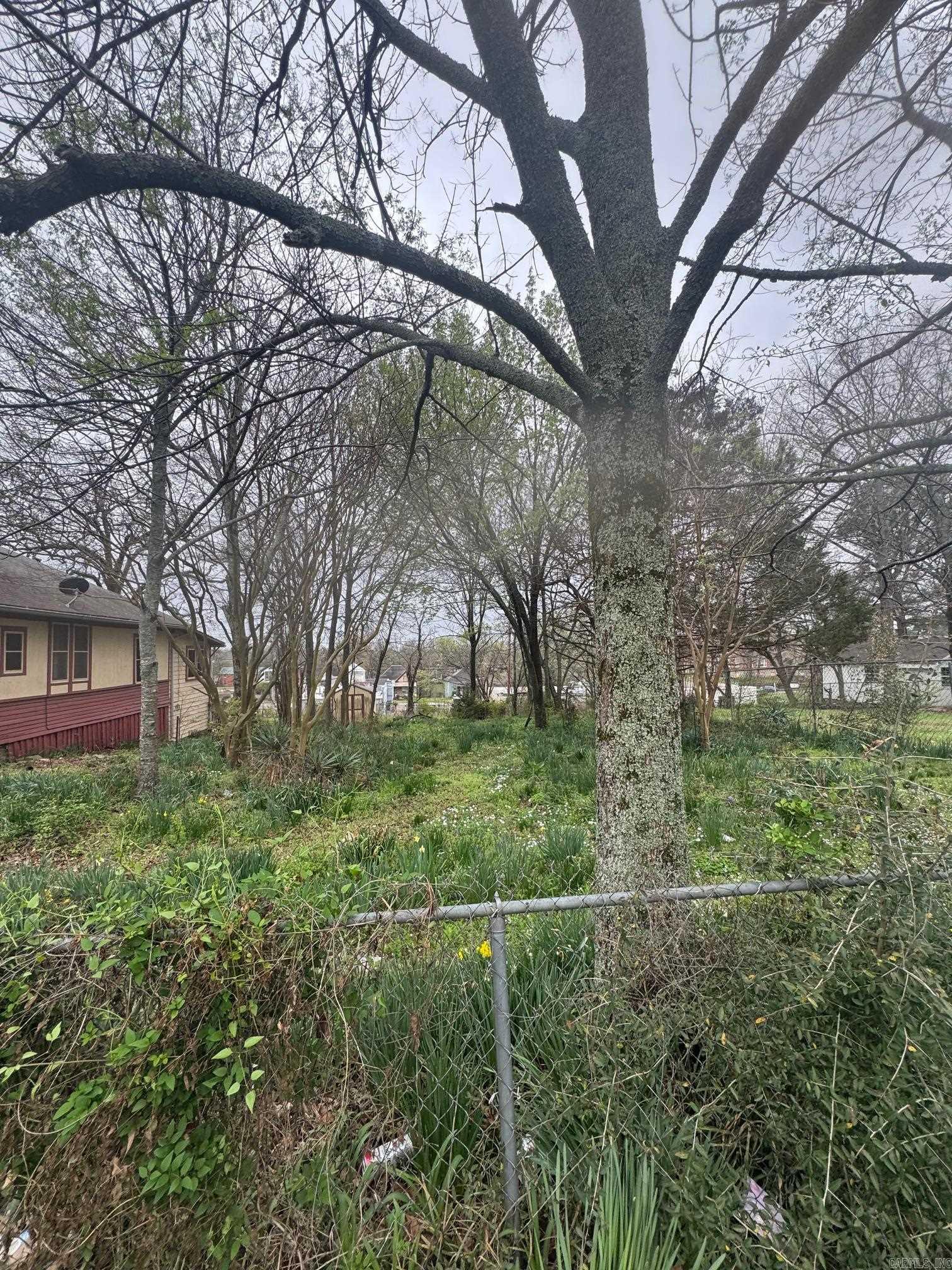 3711 W 11th  Little Rock, AR