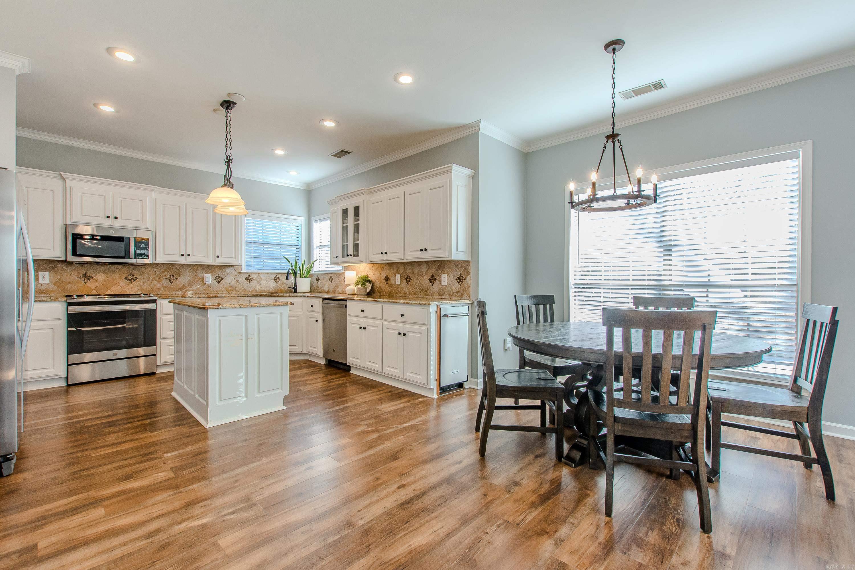 2015 Sawgrass Dr  Little Rock, AR