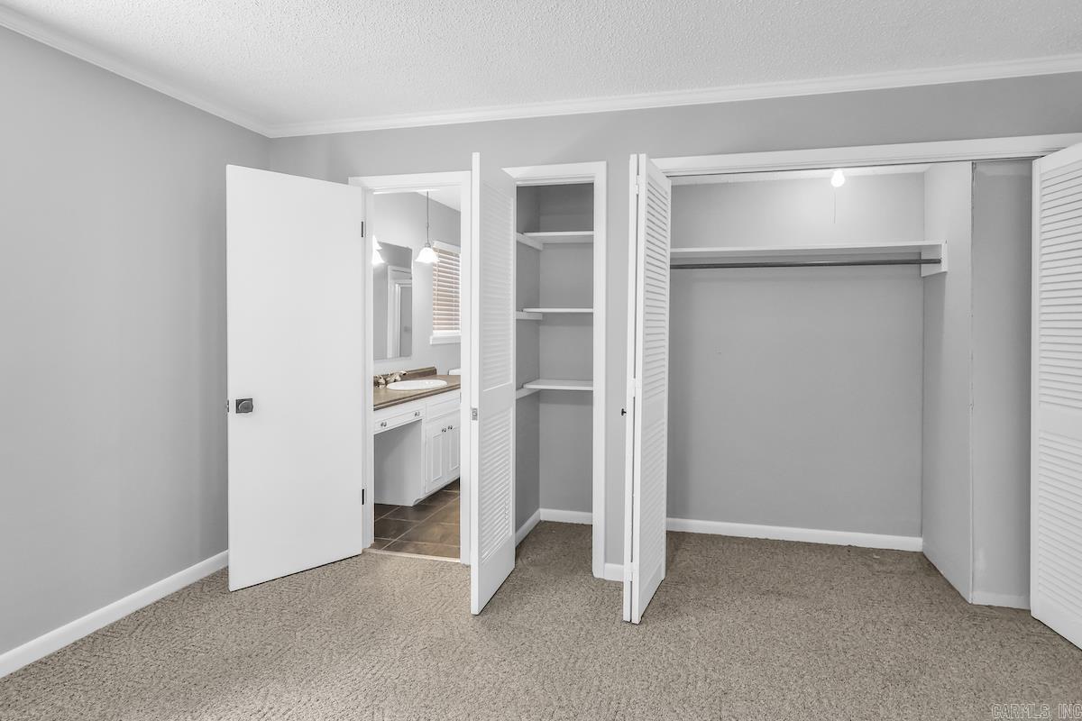 203 Halteria  Hot Springs, AR