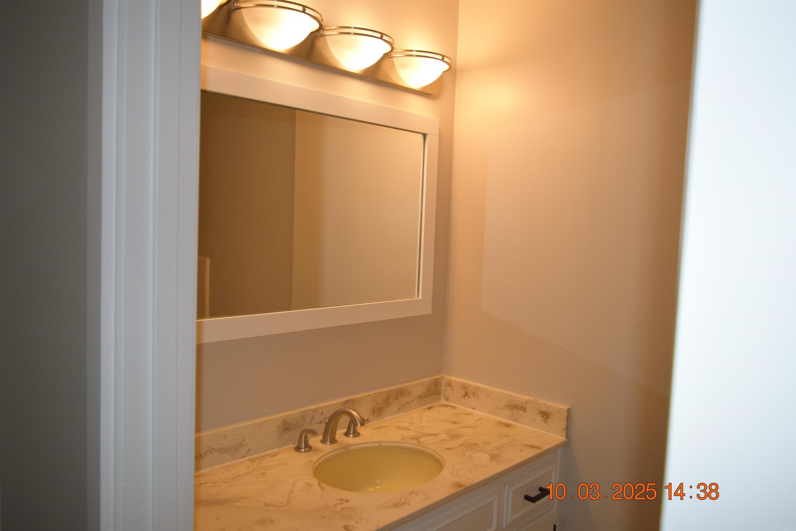 203 Halteria  Hot Springs, AR