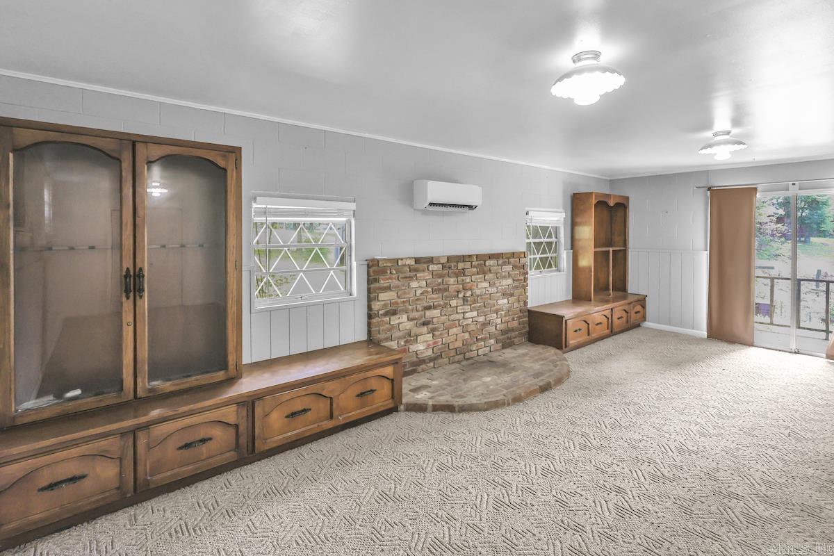 203 Halteria  Hot Springs, AR
