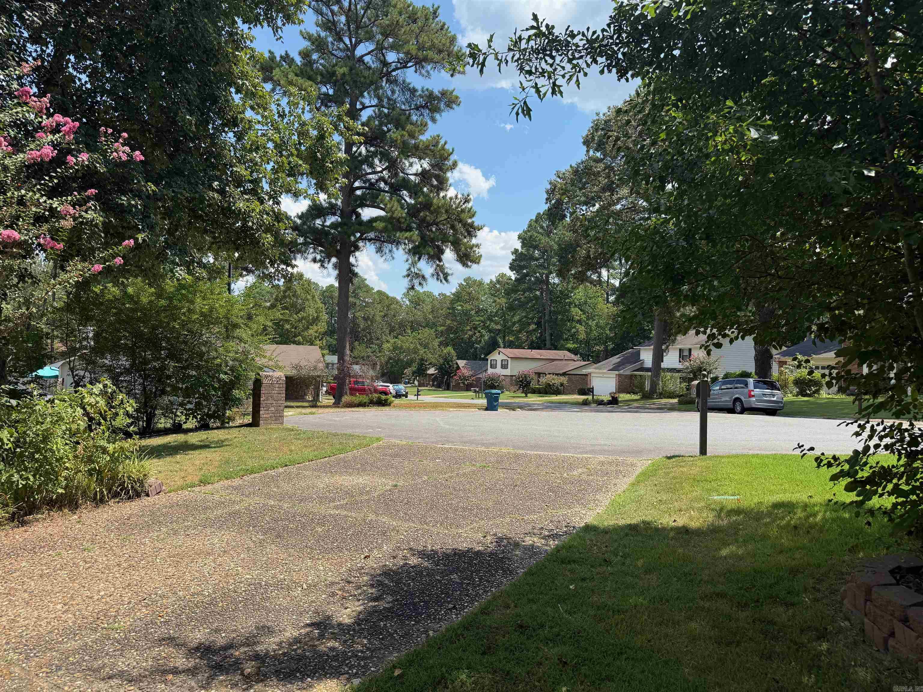 10 Twin Pine  Little Rock, AR