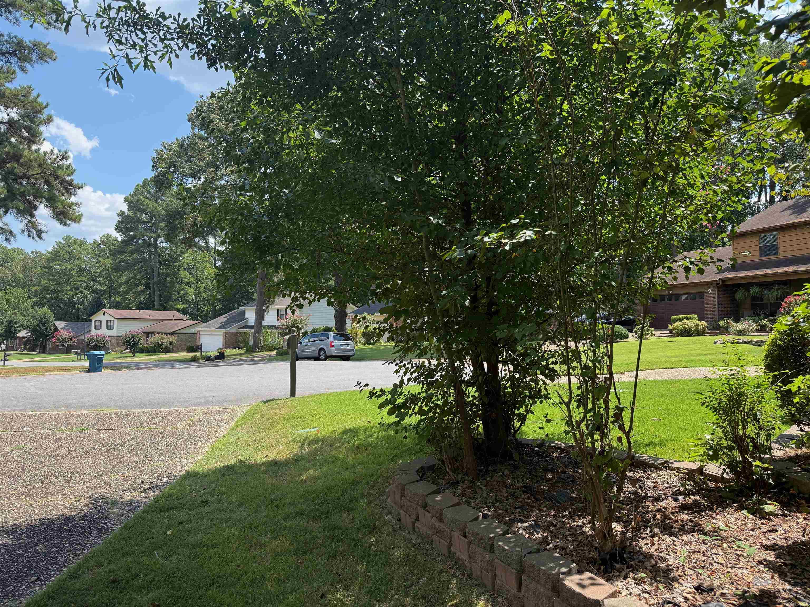 10 Twin Pine  Little Rock, AR