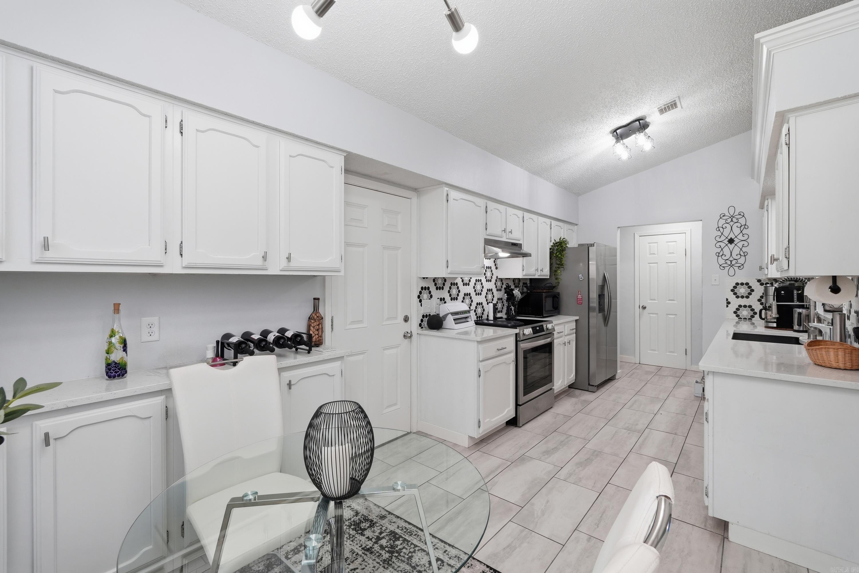 3 Lendl  Little Rock, AR