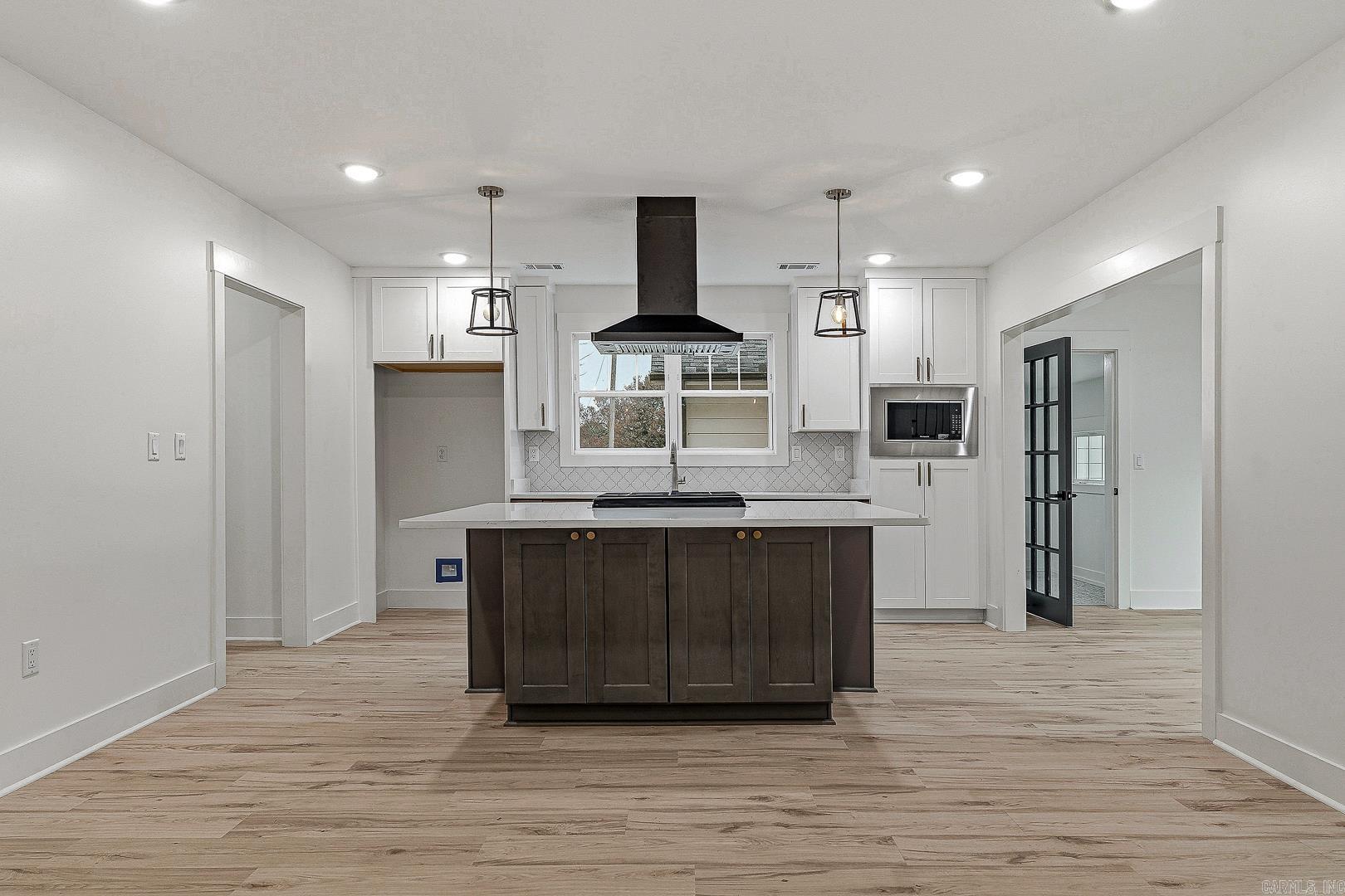 2005 Wood  Jonesboro, AR