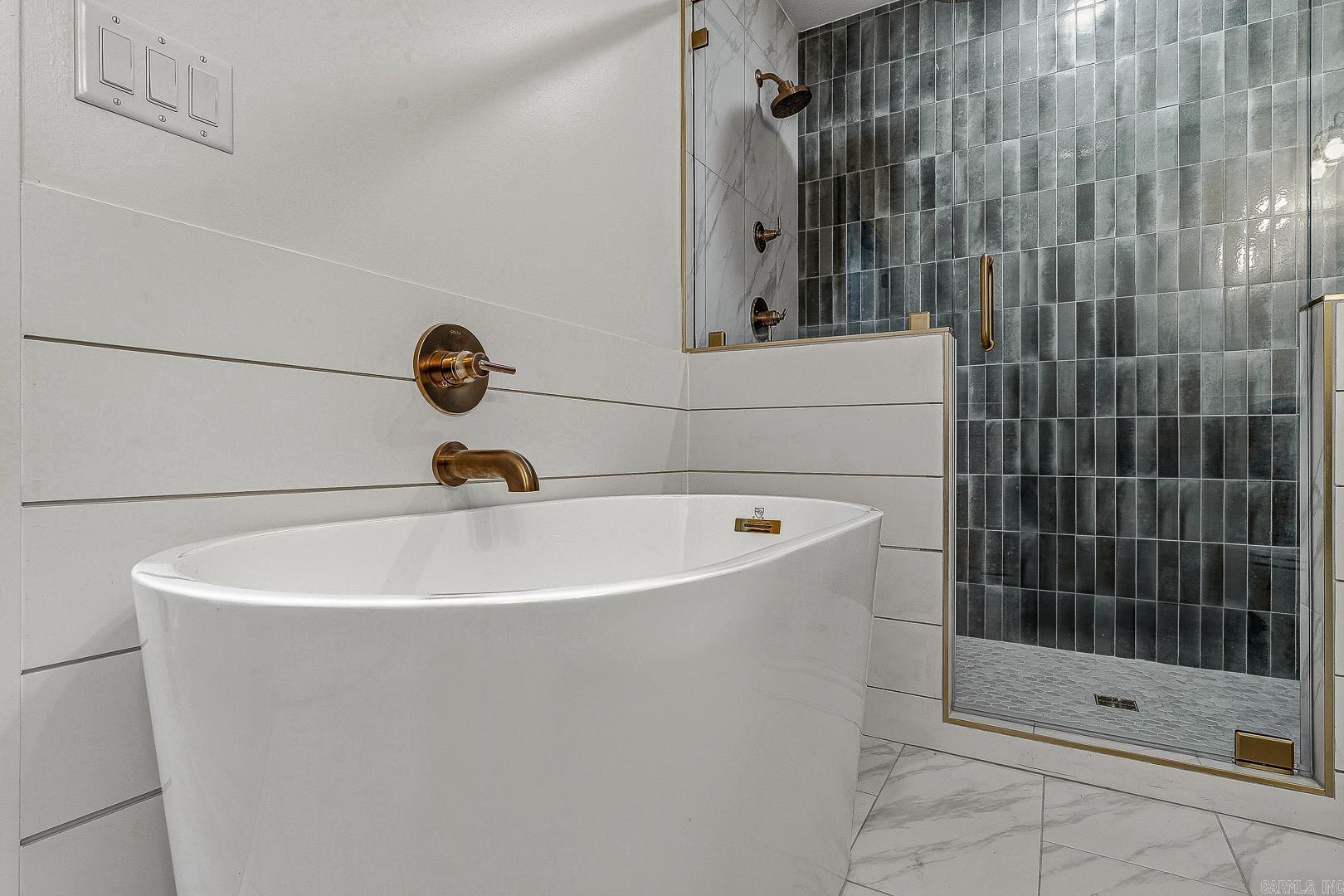 2005 Wood  Jonesboro, AR