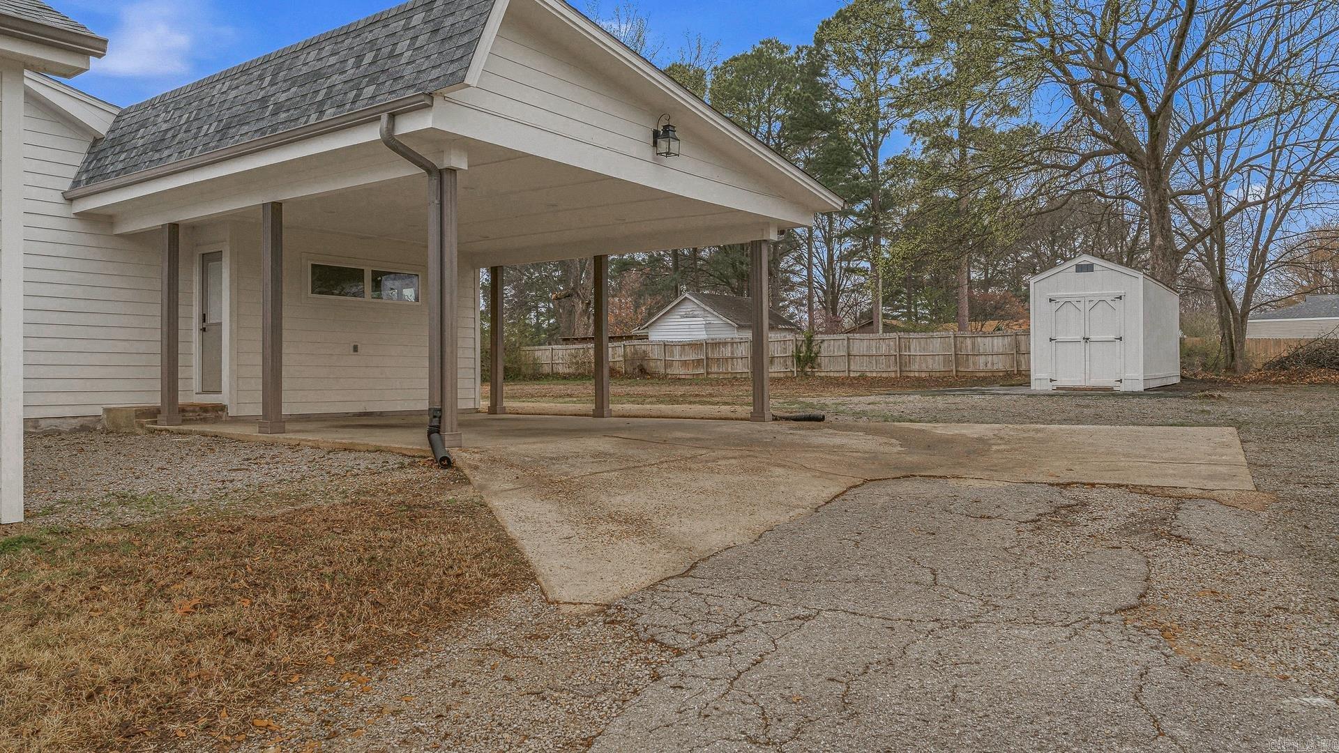 2005 Wood  Jonesboro, AR